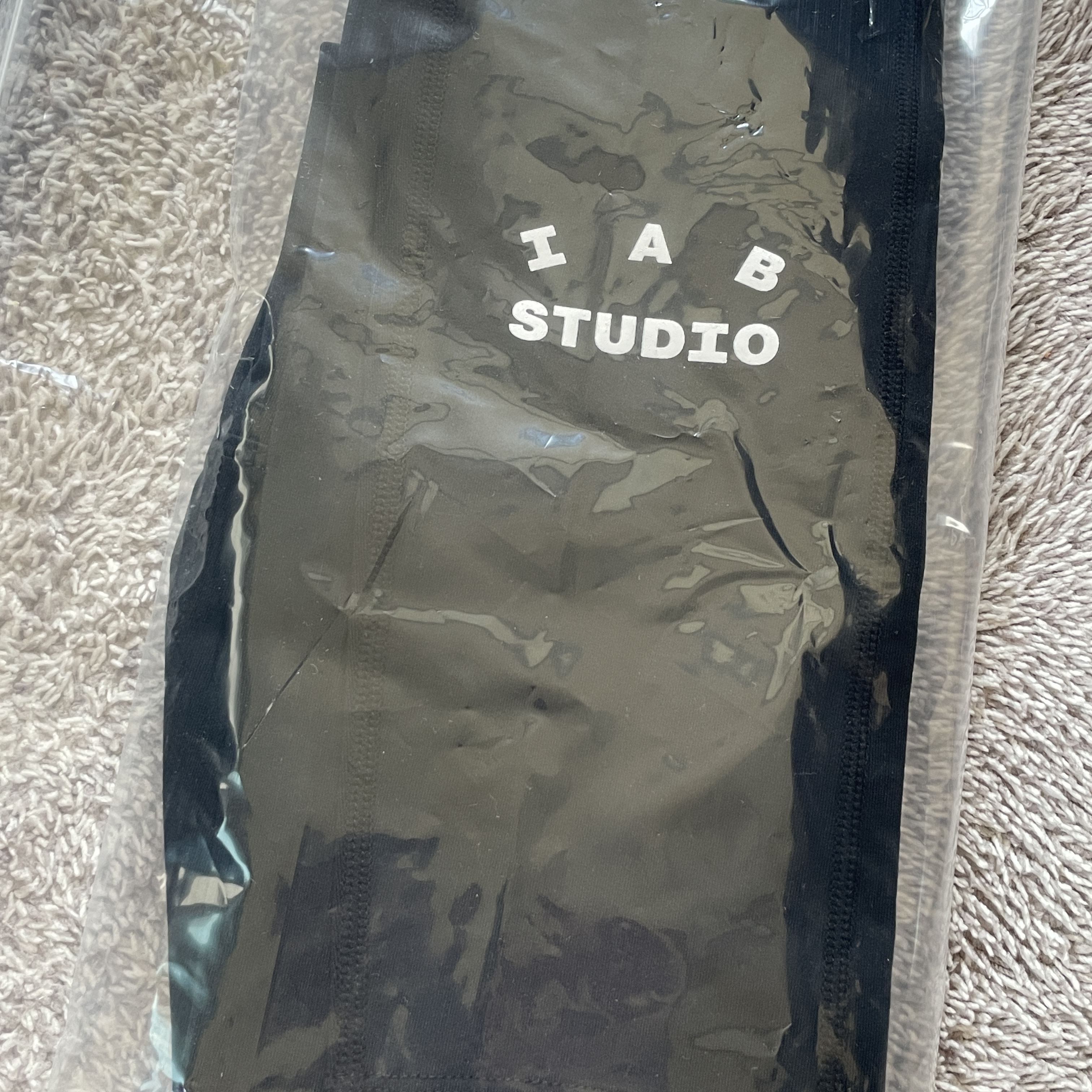 (W) IAB Studio Leggings Black 착용 스타일 - 1