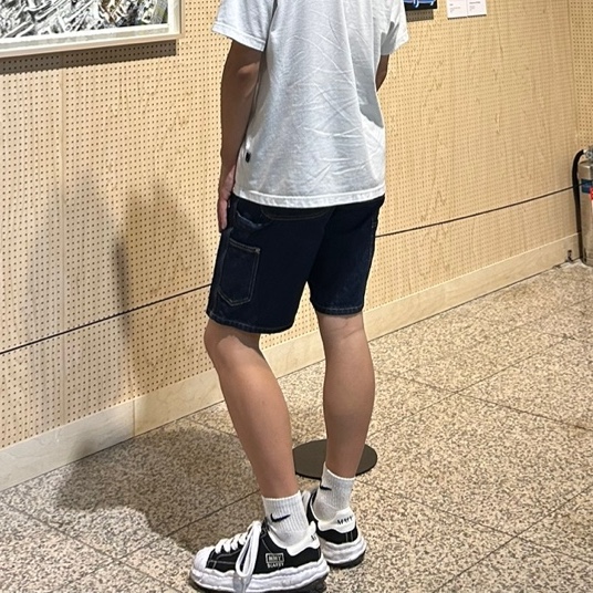 Maison Mihara Yasuhiro Blakey OG Sole Canvas Low-top Sneakers Black White 착용 스타일 - 1