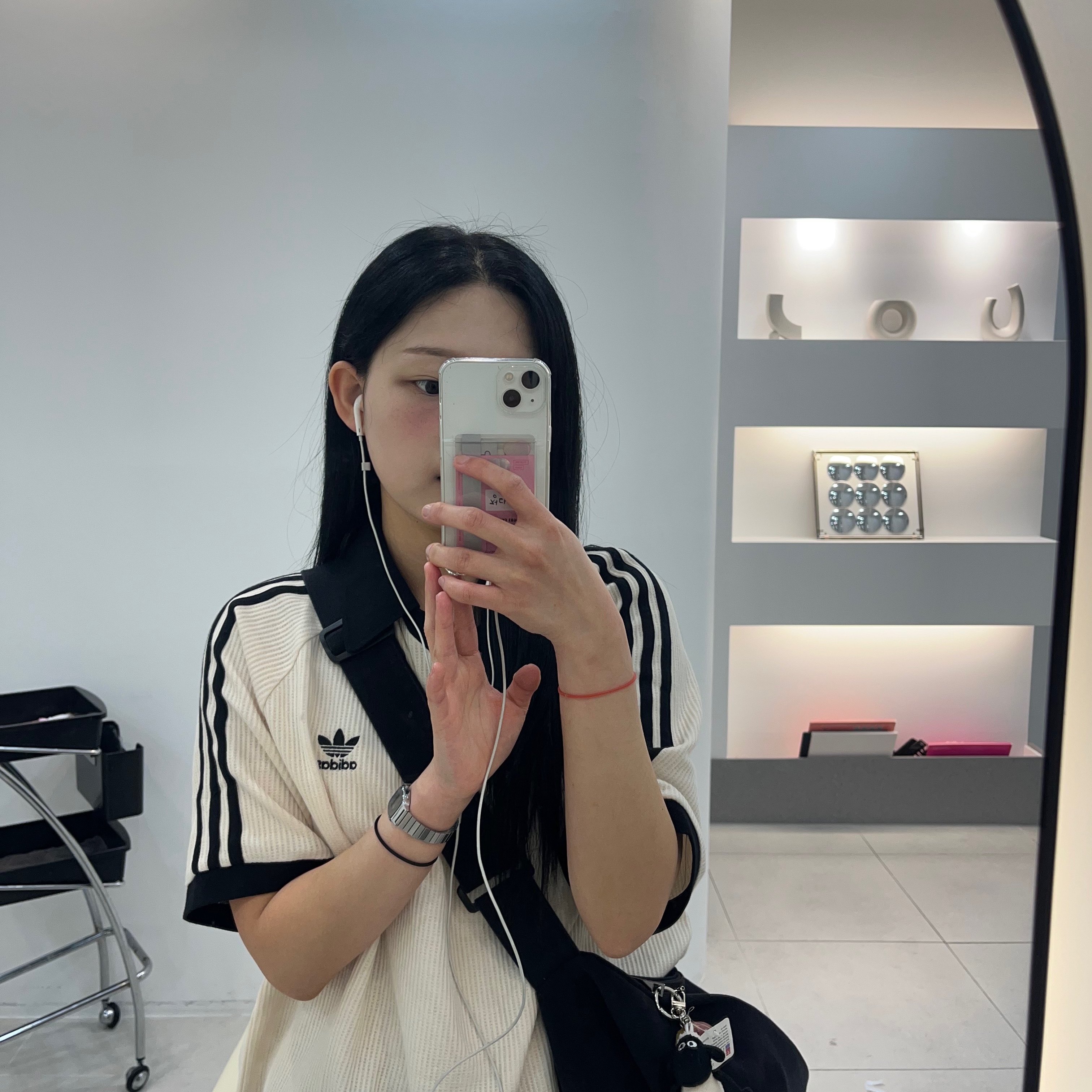 아디다스 아디컬러 클래식 와플 폴로 셔츠 원더 화이트 - US 사이즈 착용 스타일 - 1