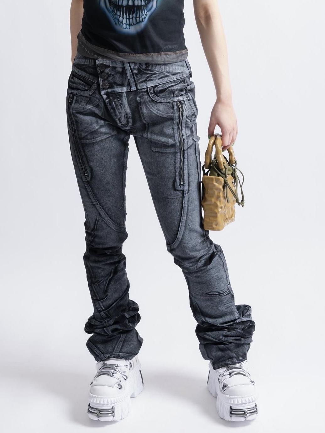 Ottolinger Women Mesh T-Shirt Skull Print, Ottolinger Women Double Fold Pants Black White Paint 착용 스타일 - 2
