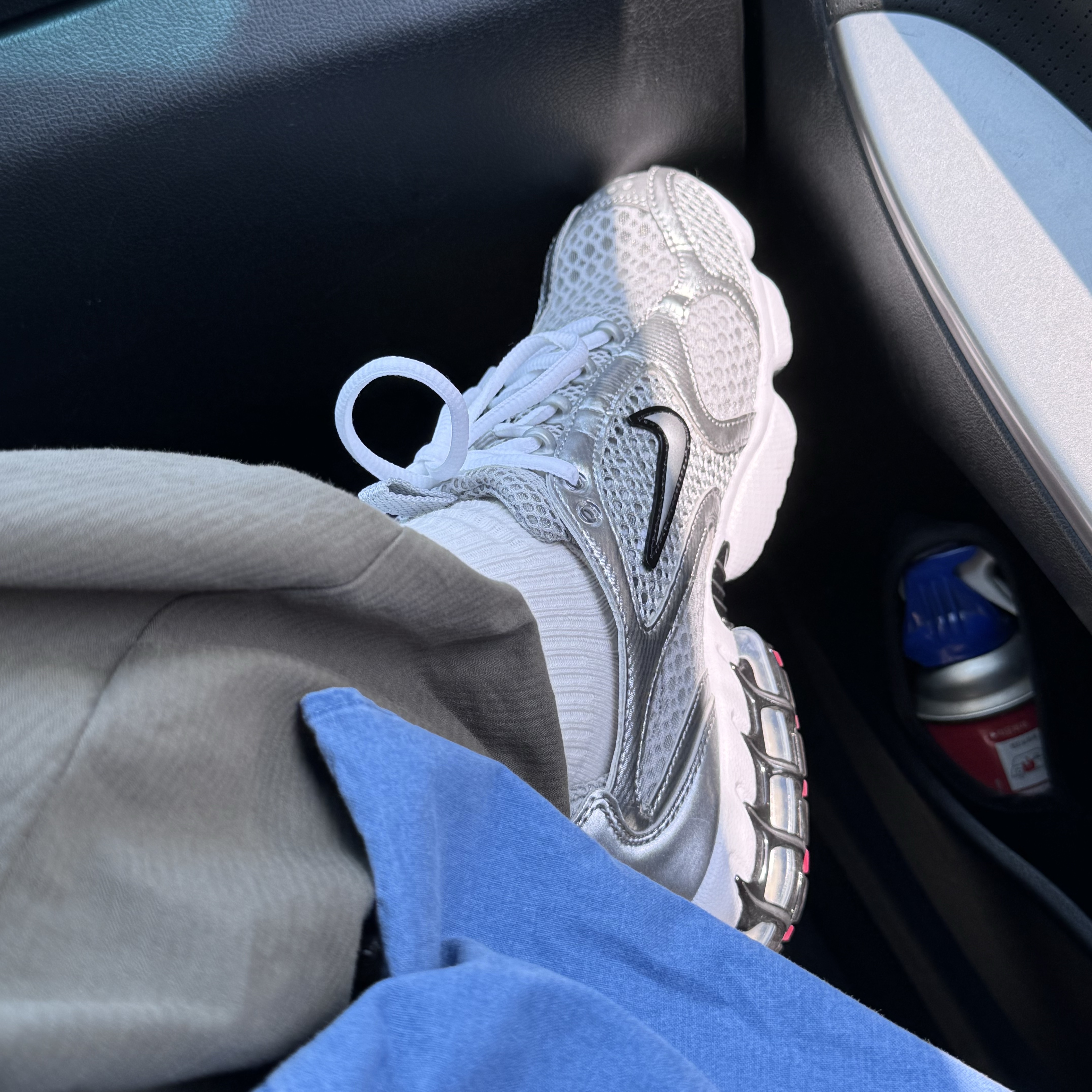 Nike Air Zoom Spiridon Cage 2 Metallic Silver 착용 스타일