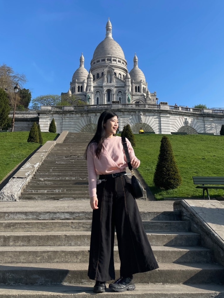 Louis Vuitton Over The Moon Black 착용 스타일 - 2