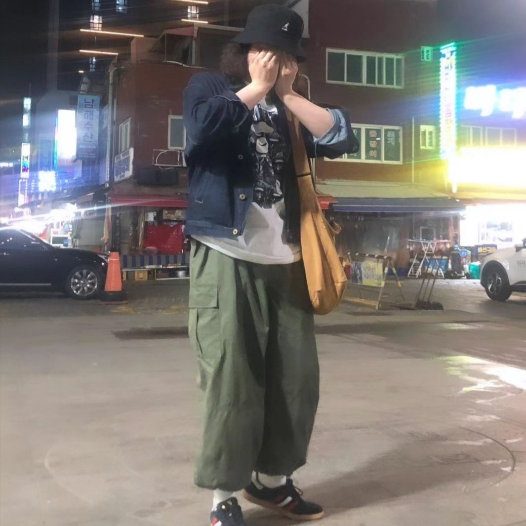 Kangol Washed Bucket Hat Black 착용 스타일