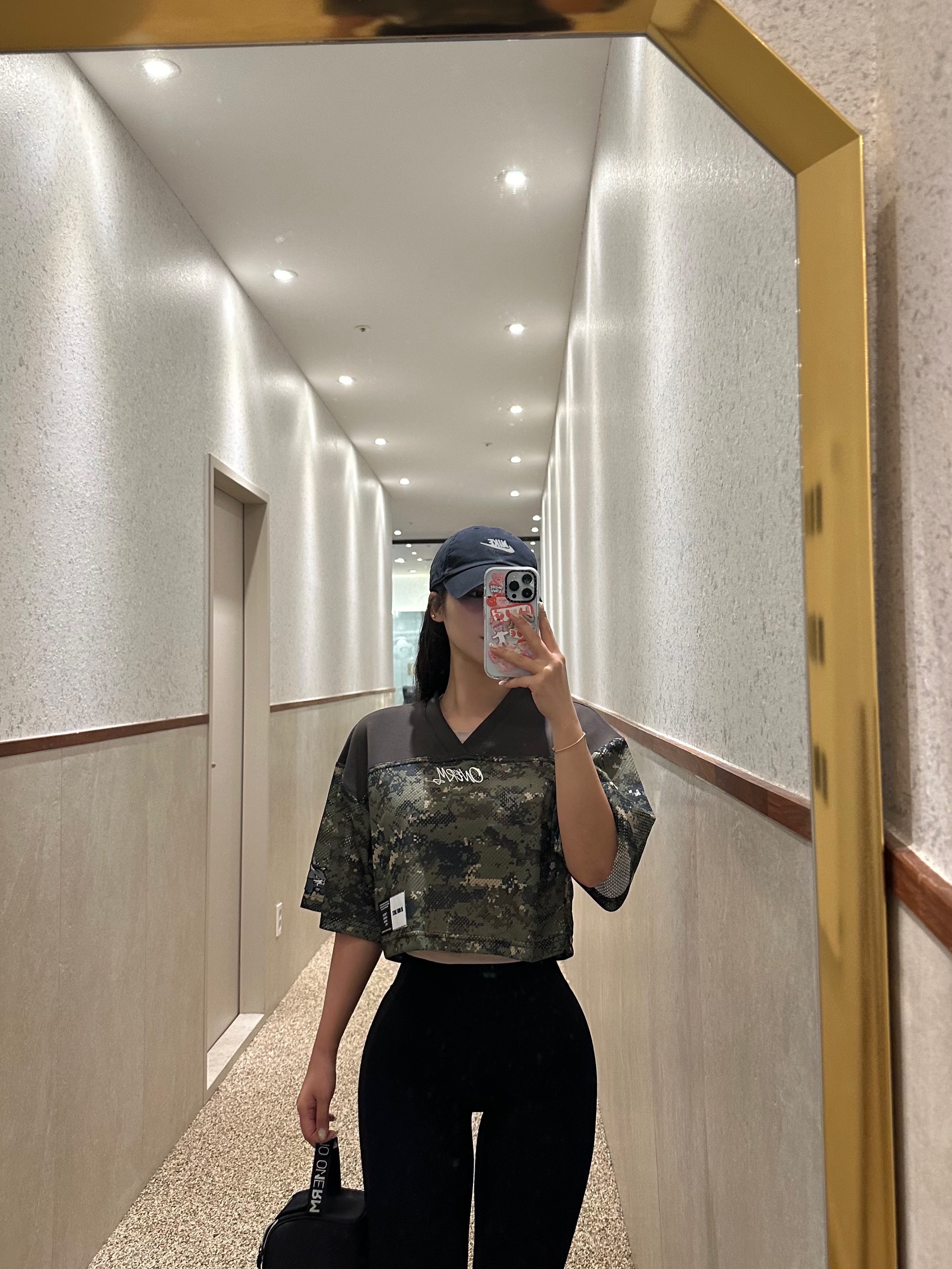 (W) ONERM Wild Cats Cropped Rugby Jersey Digital Camo 착용 스타일 - 5