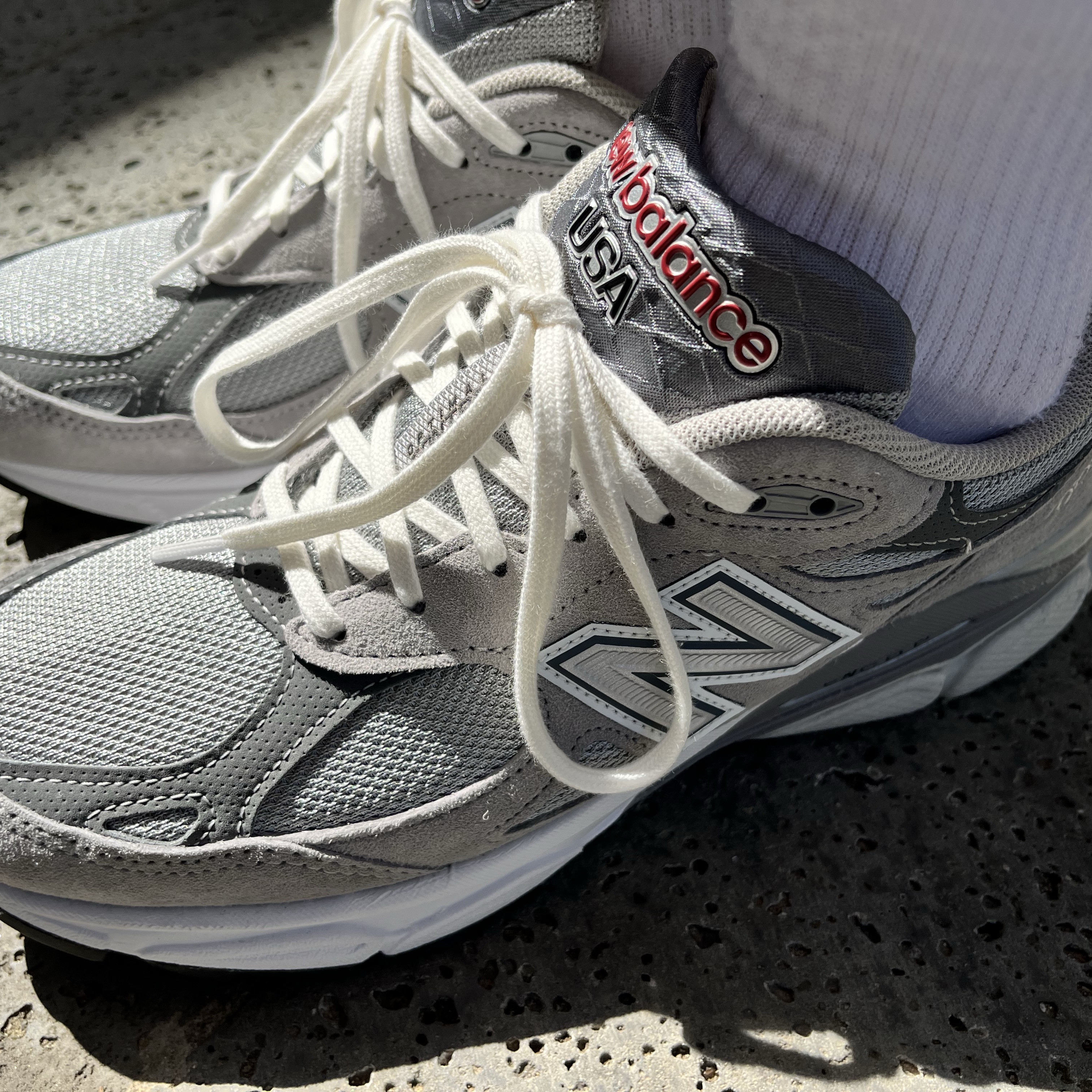 New Balance 990v3 Made in USA Grey - D Standard 착용 스타일 - 1
