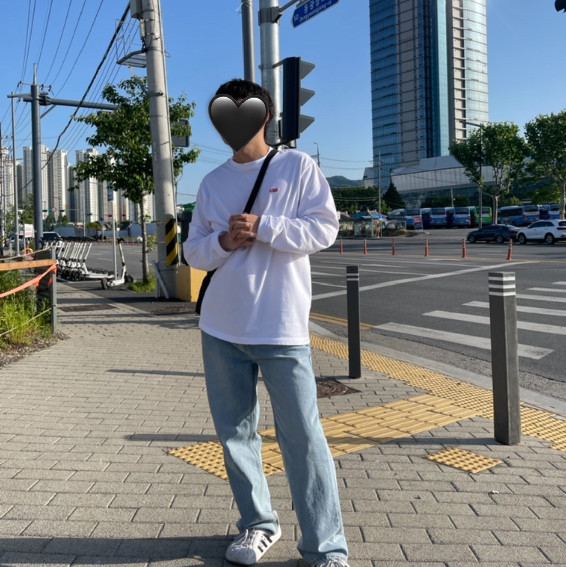Supreme Small Box LS T-Shirt White - 24SS 착용 스타일 - 3