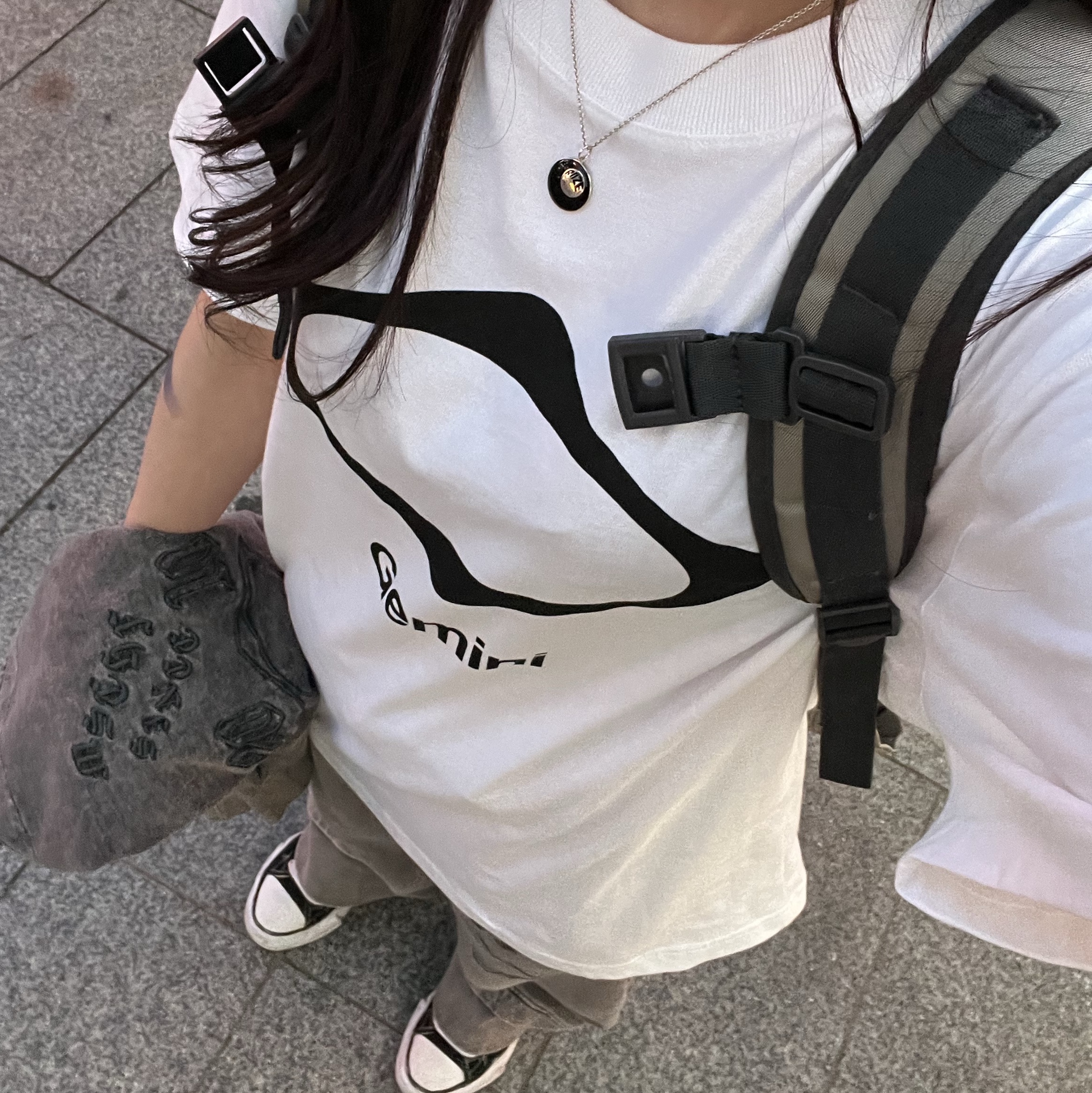 Mischief 50th of Hiphop Anniversary T-Shirt White, Mischief Rhombus Mountain Backpack Khaki 착용 스타일