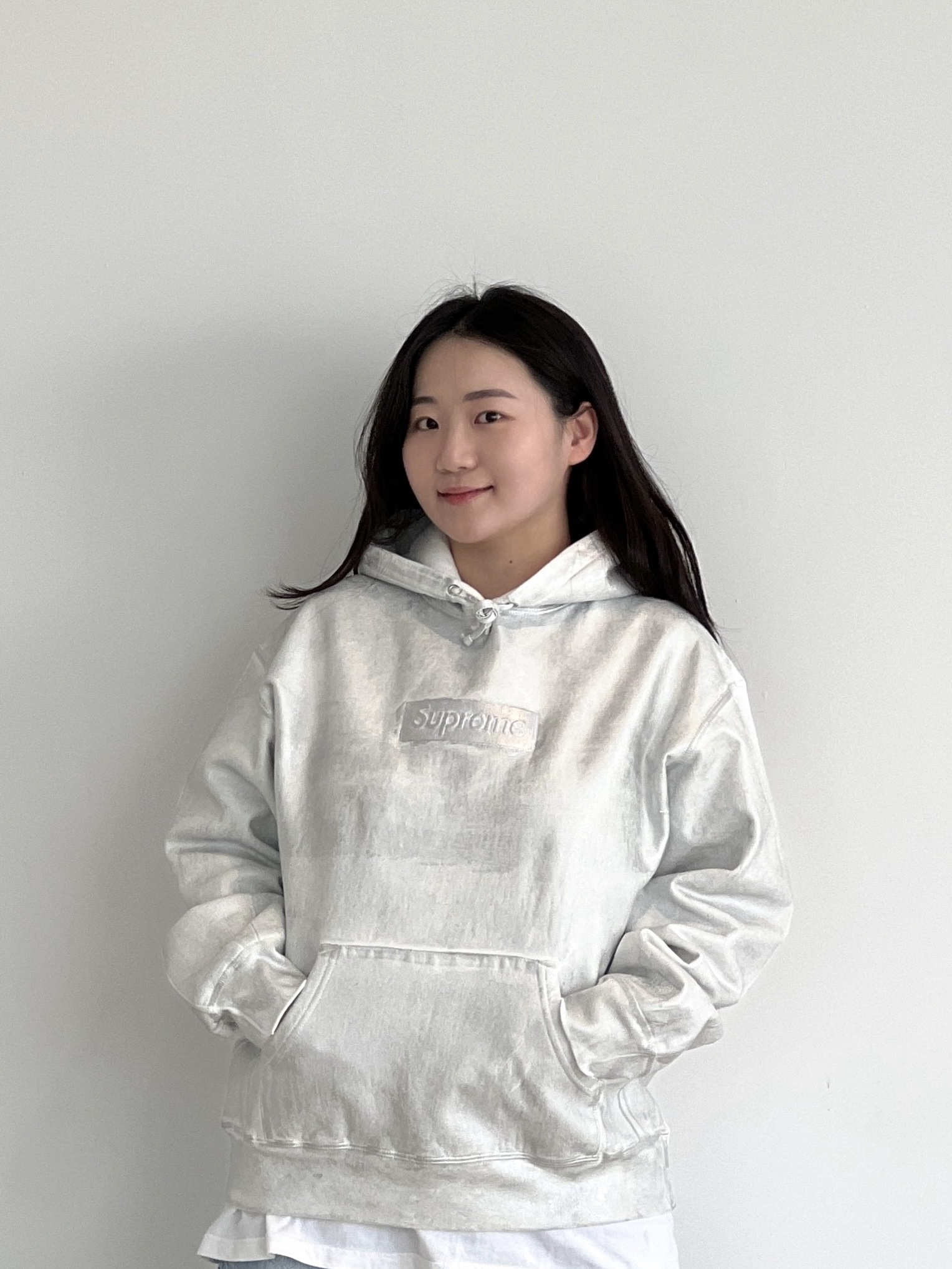 Supreme x MM6 Maison Margiela Foil Box Logo Hooded Sweatshirt White - 24SS 착용 스타일