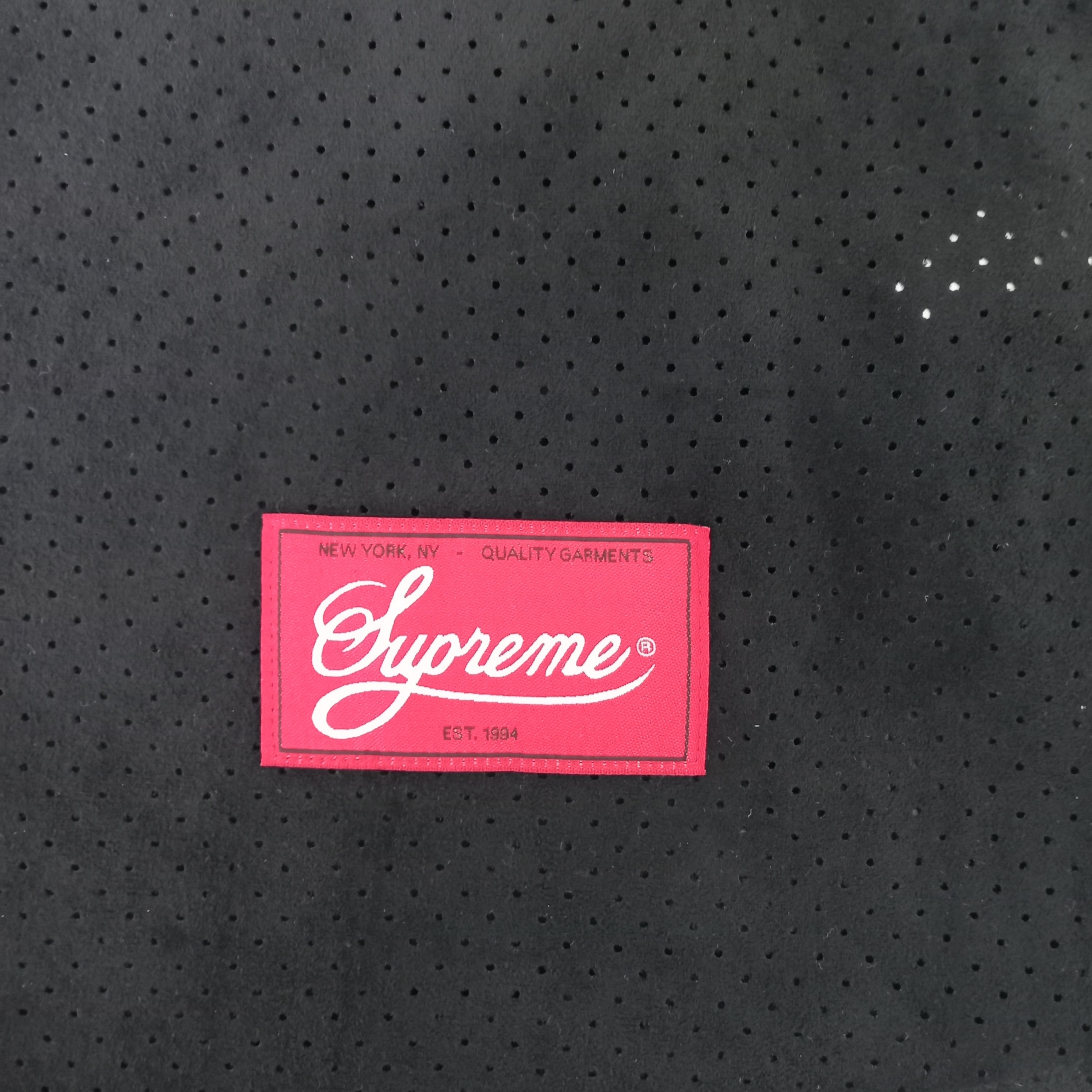 Supreme Ultrasuede Mesh Baseball Jersey Black - 24SS 착용 스타일 - 4