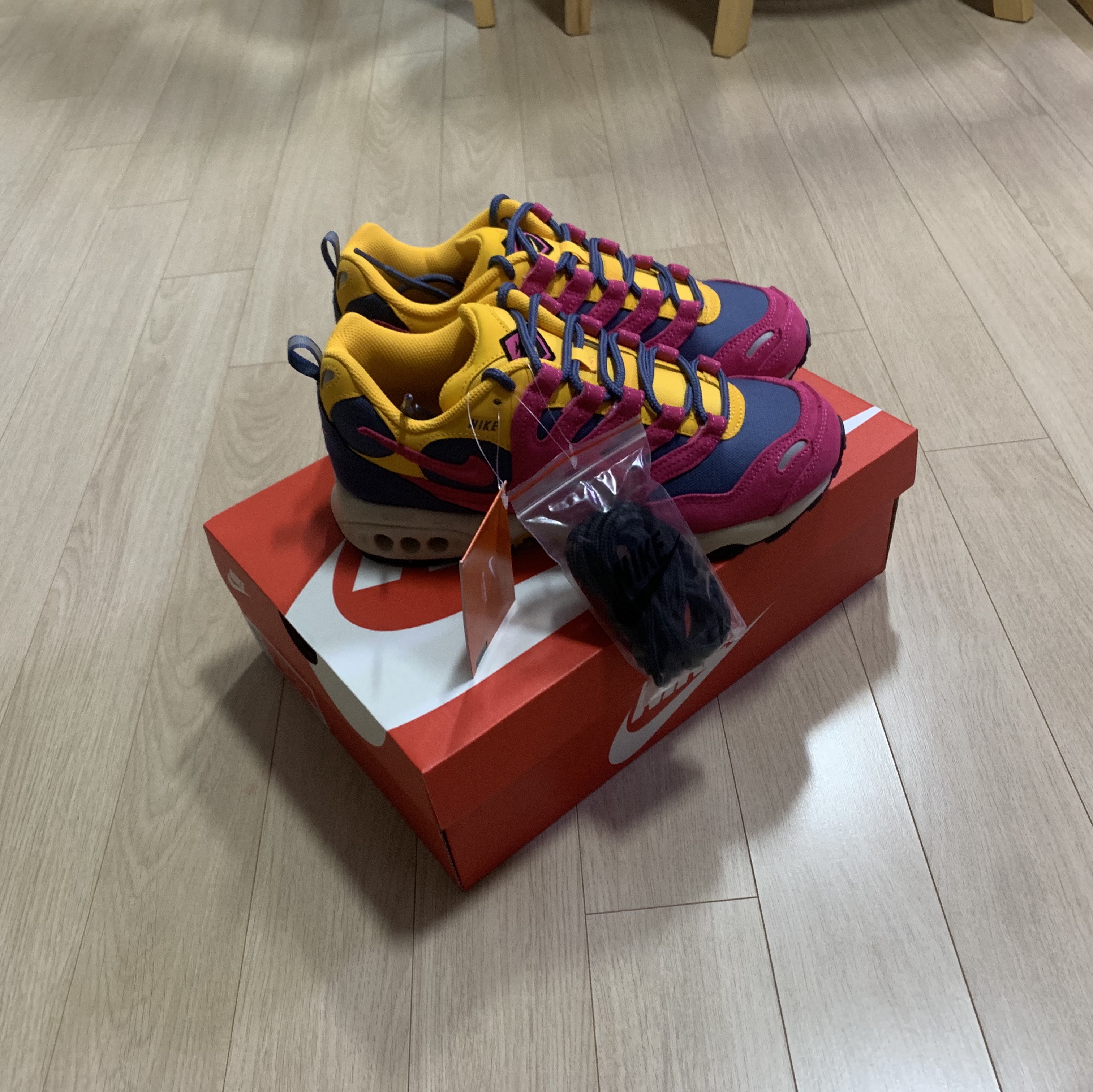 Nike Air Terra Humara SP Alchemy Pink and Diffused Blue 착용 스타일 - 3