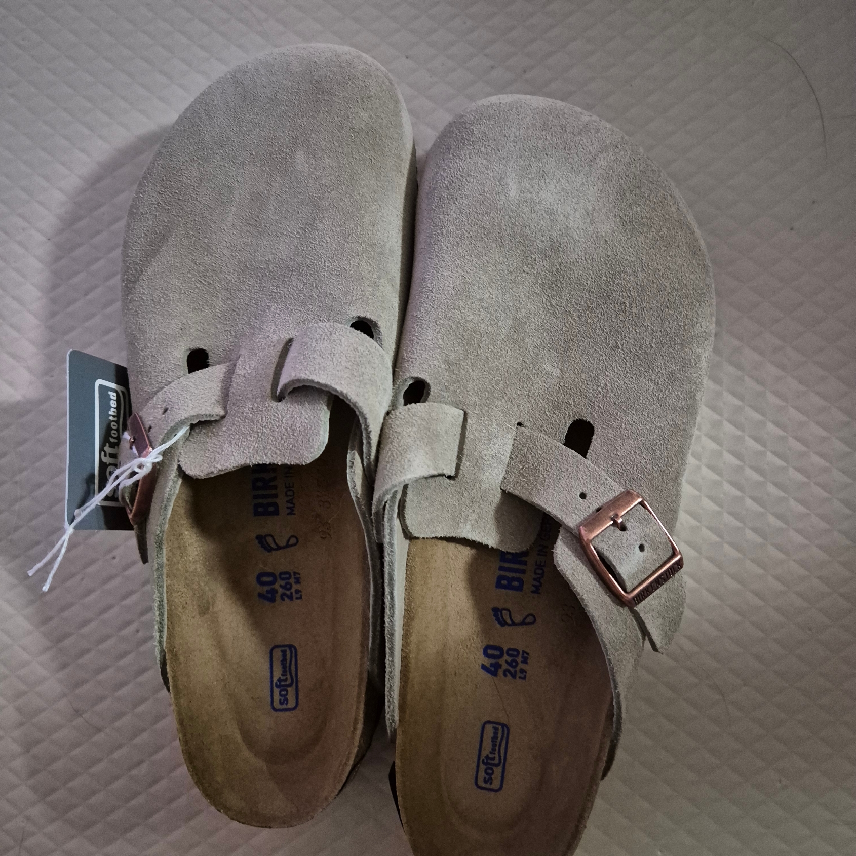 Birkenstock Boston Soft Footbed Taupe - Regular 착용 스타일