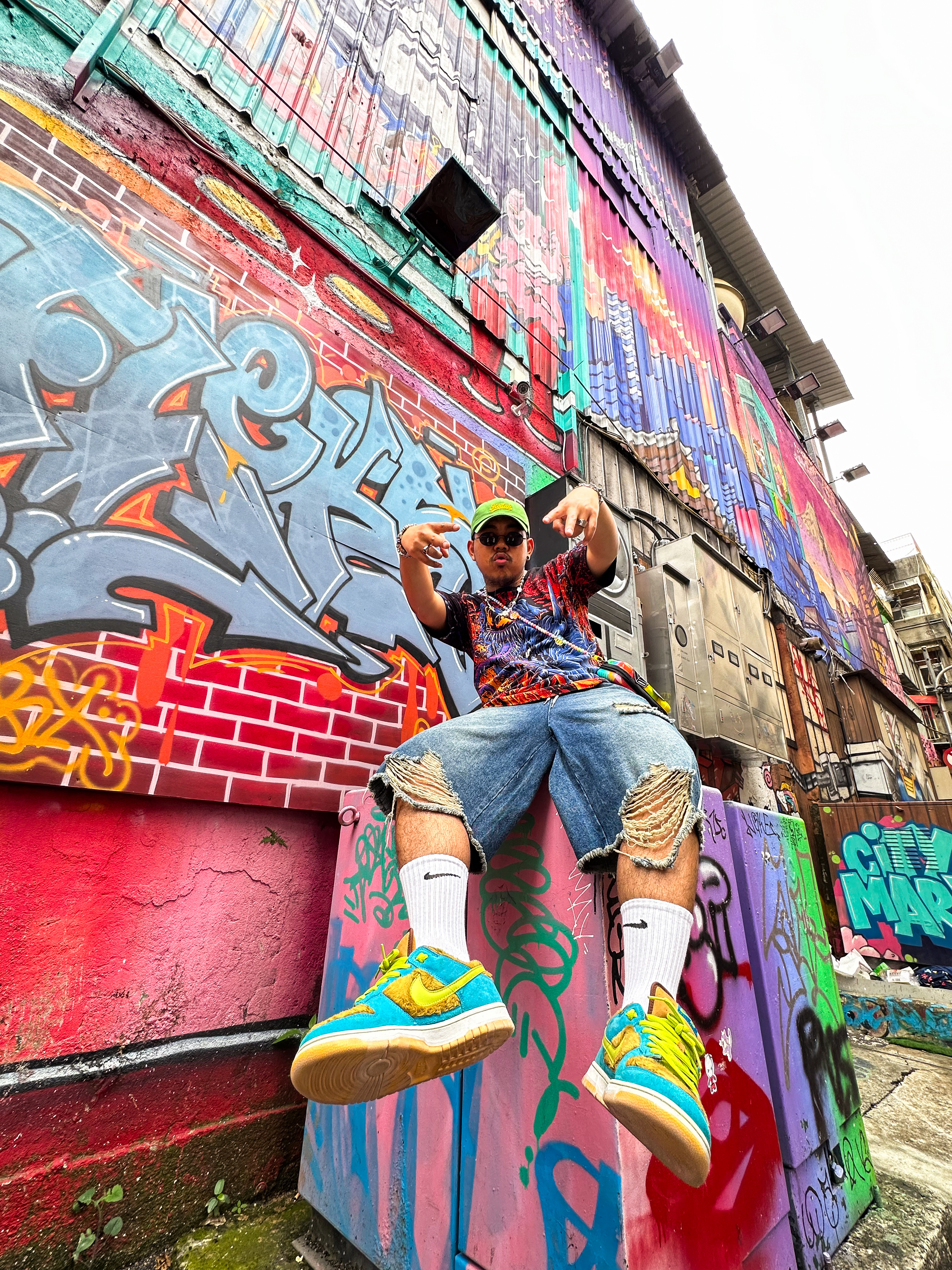 Nike SB Dunk Low Premium Three Bears 착용 스타일 - 2