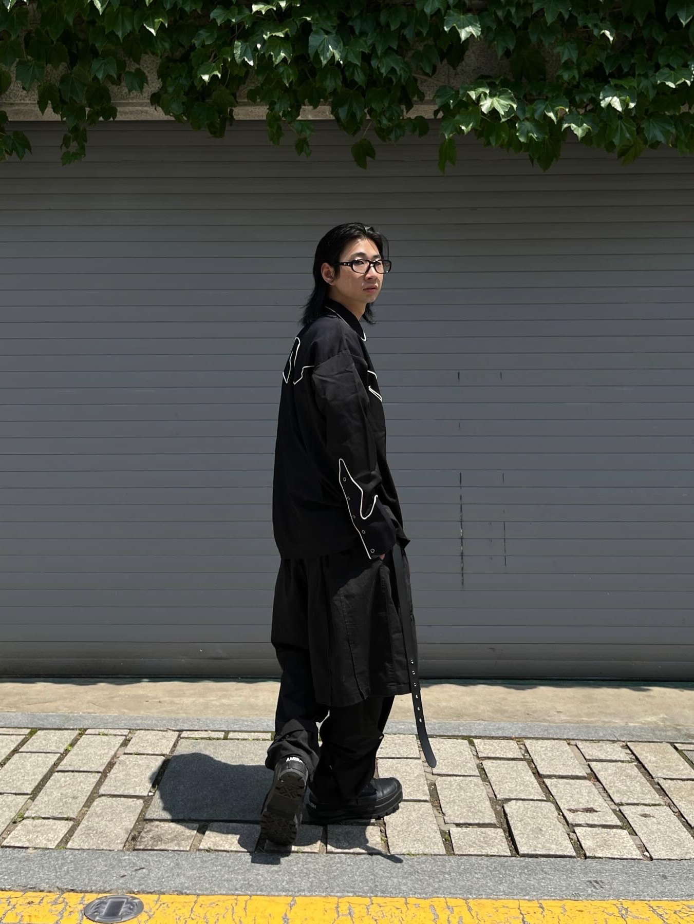 Converse x Ambush Chuck Taylor All Star Duck Boot Black 착용 스타일 - 1