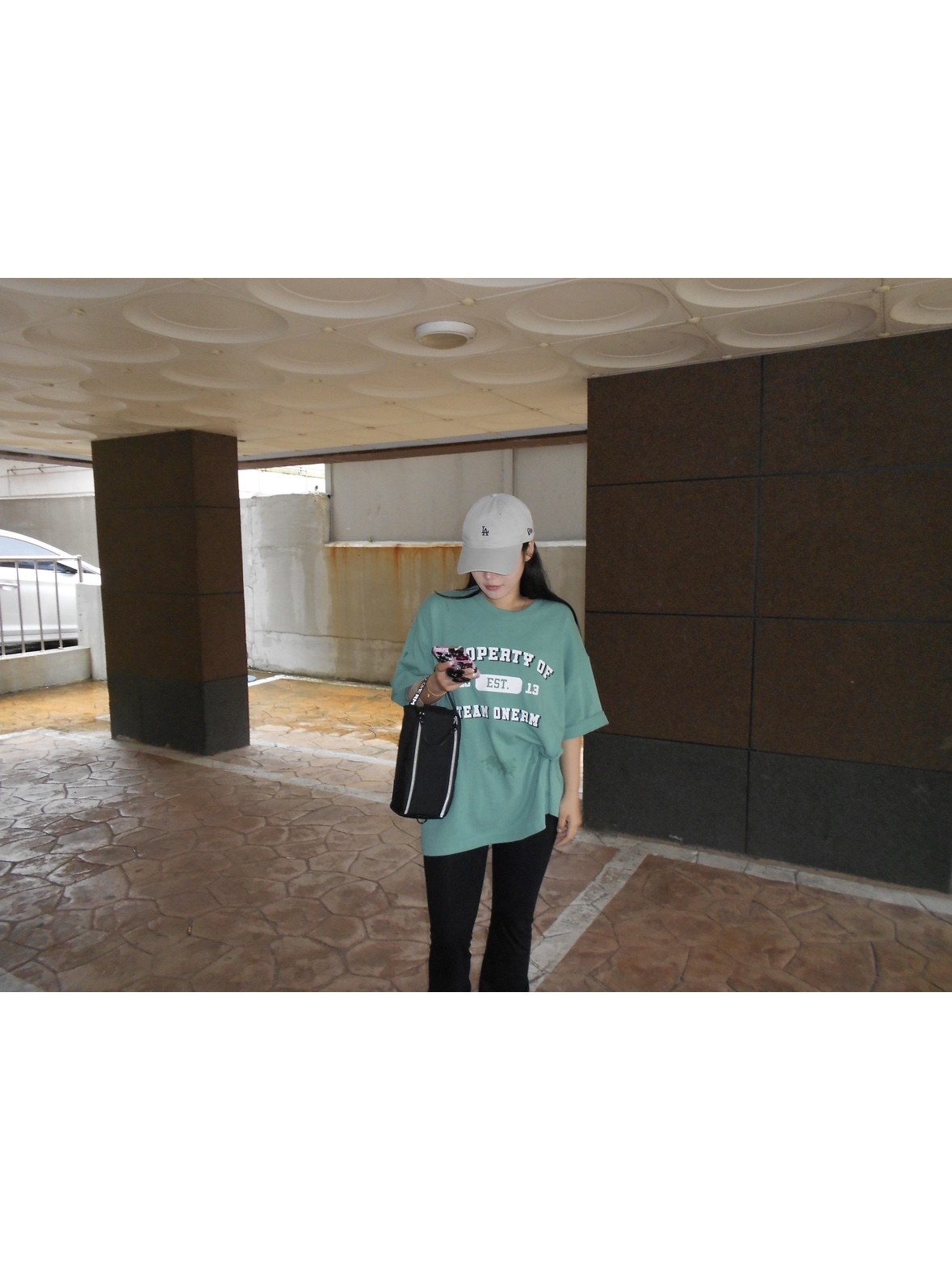 ONERM Team ONERM Overfit T-Shirt Light Khaki 착용 스타일 - 3
