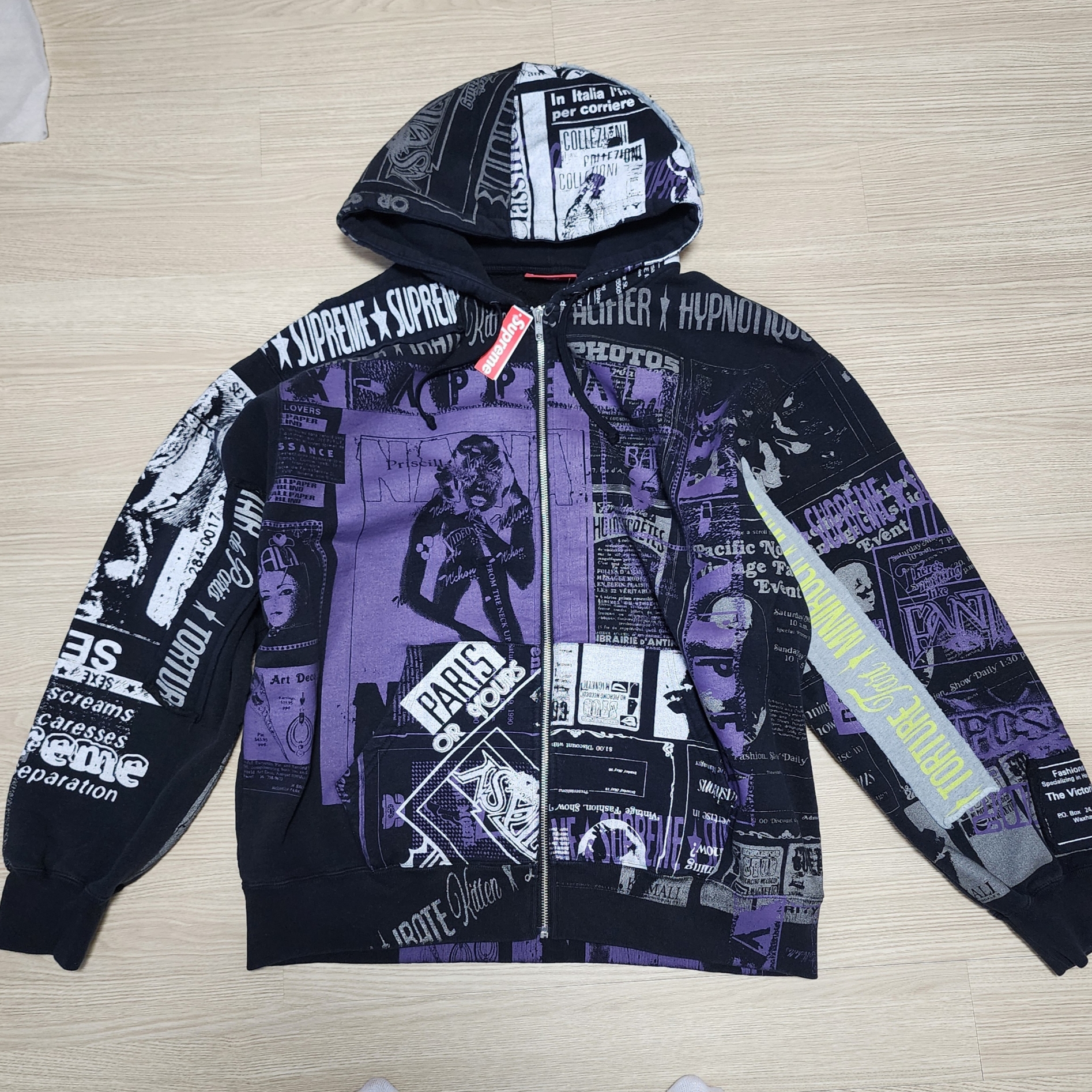 Supreme Collage Zip Up Hooded Sweatshirt Black - 24SS 착용 스타일