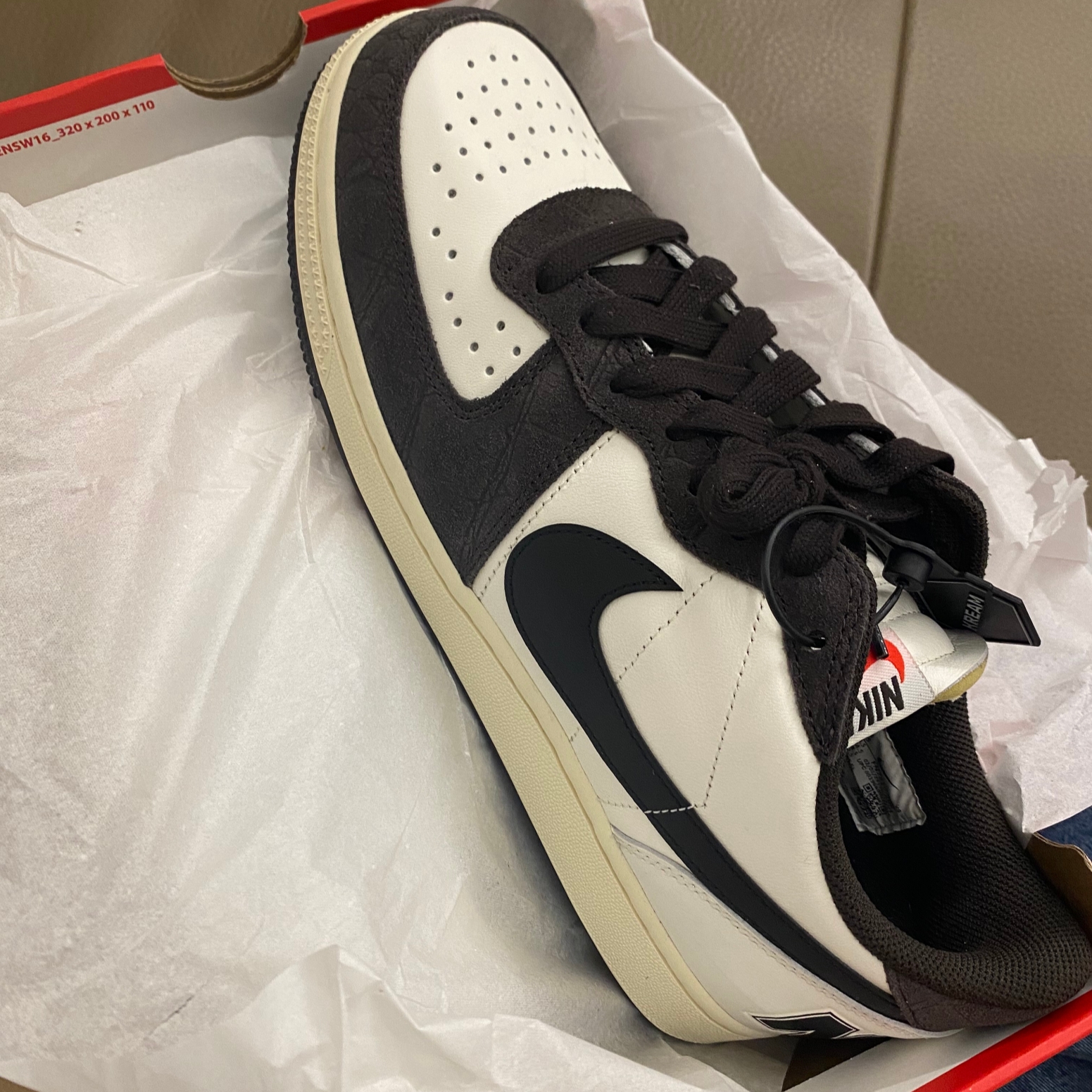 Nike Terminator Low Velvet Brown 착용 스타일