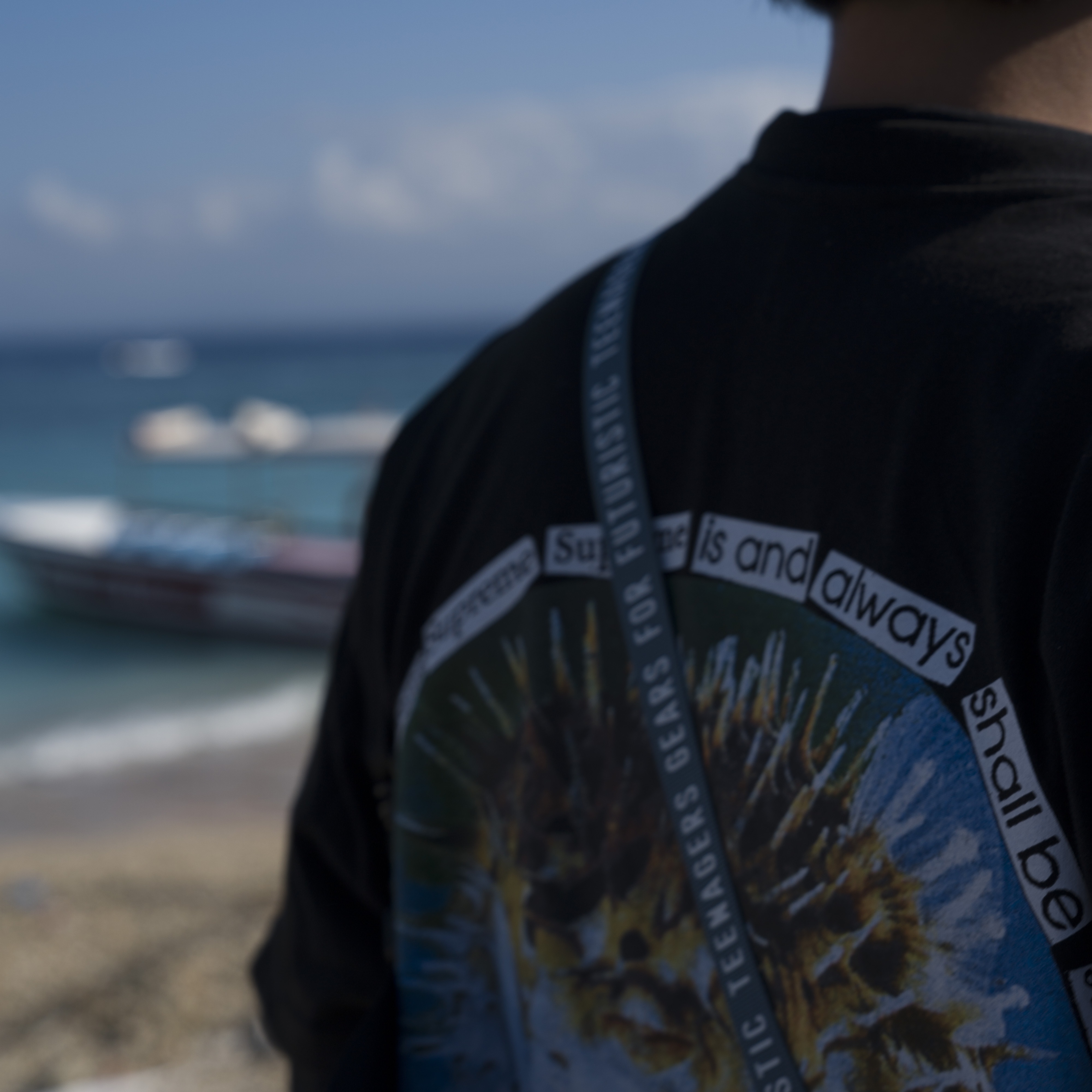 Supreme Blowfish T-Shirt Black - 23SS 착용 스타일 - 1