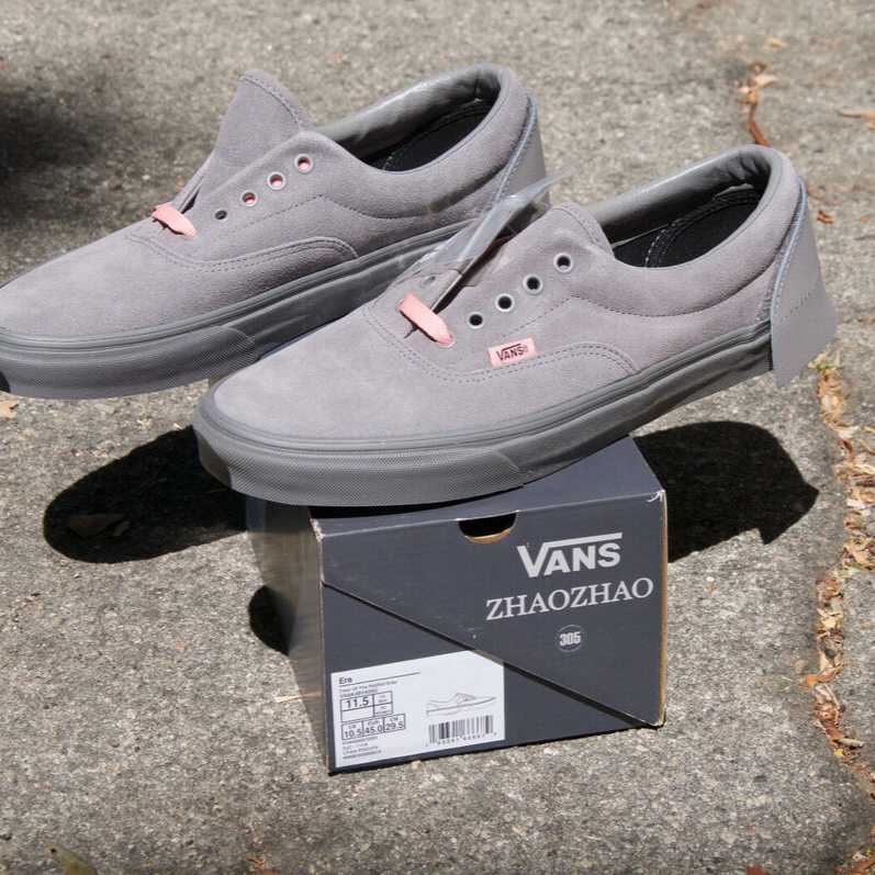 Vans x Zhao Zhao Era Rat Gray 착용 스타일 - 2