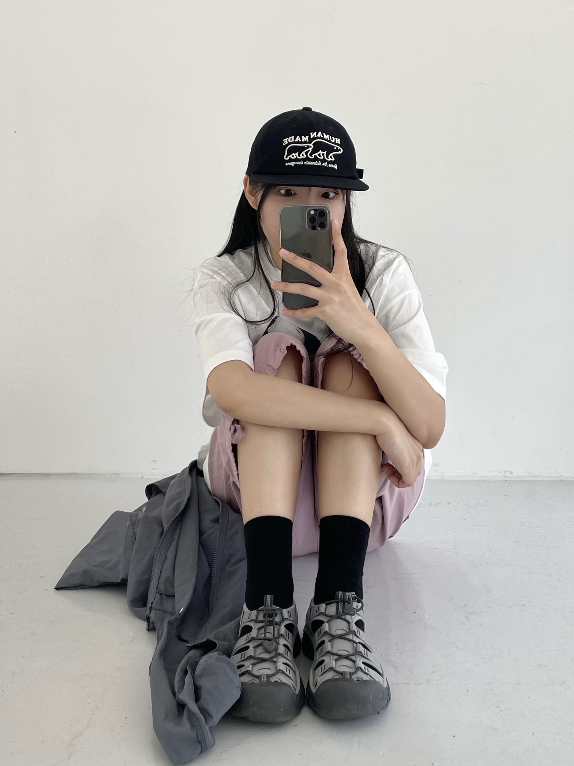 (W) Keen Newport H2 Grey Smoke Blue, Human Made 5 Panel Cap #2 Black 착용 스타일 - 5