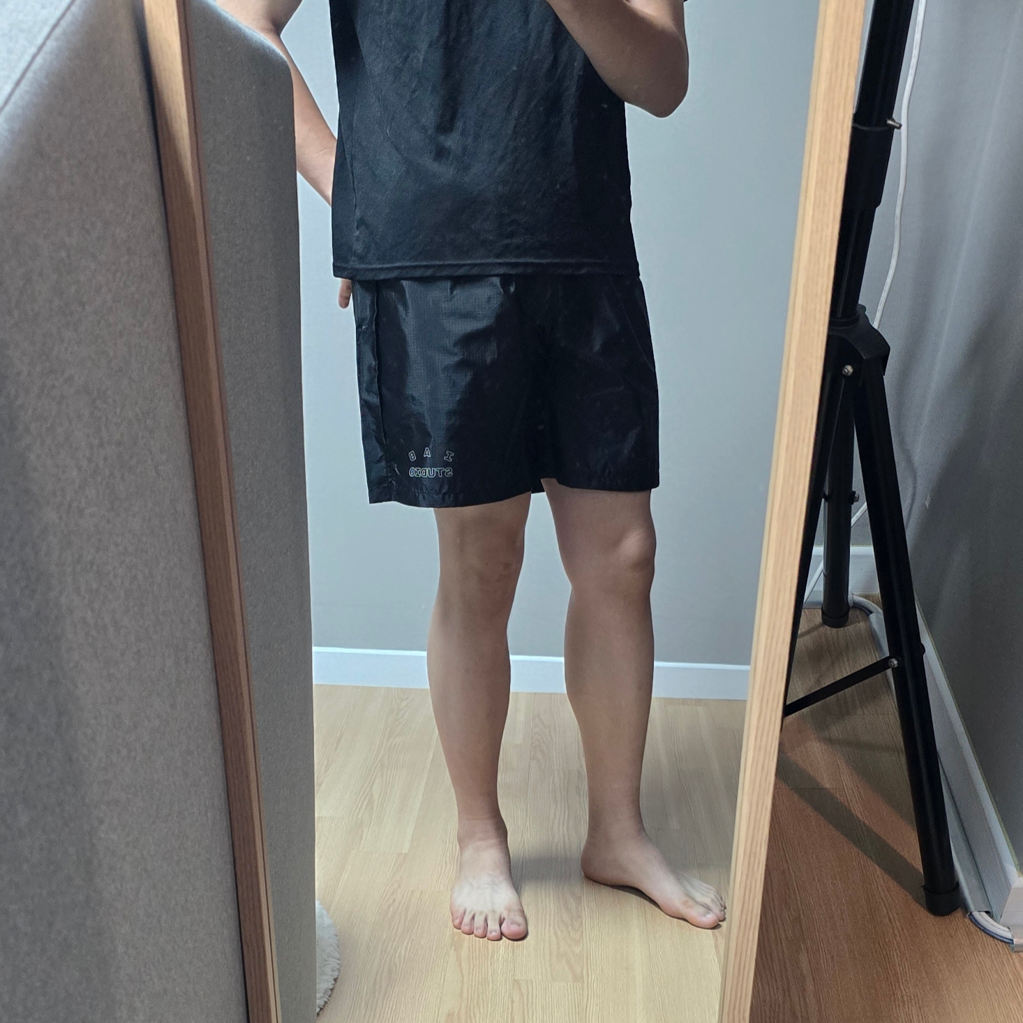 IAB Studio Ripstop Shorts Black 착용 스타일