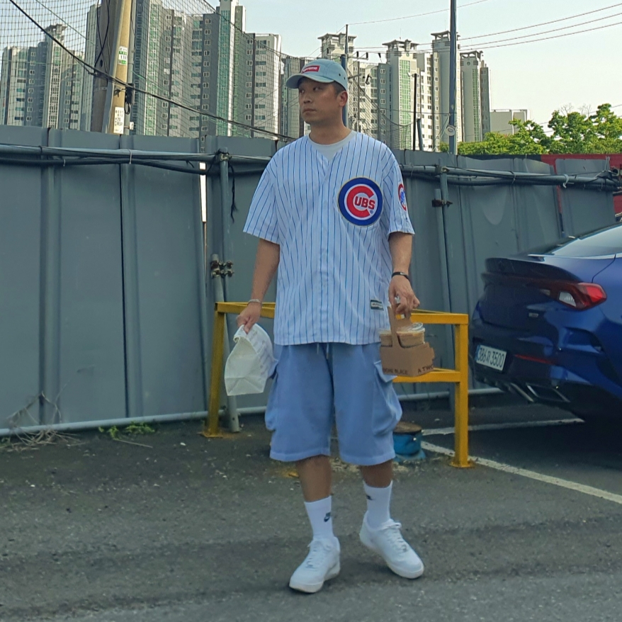 Nike Air Force 1 '07 Low White, Supreme Denim Camp Cap Washed Blue - 22FW 착용 스타일 - 1