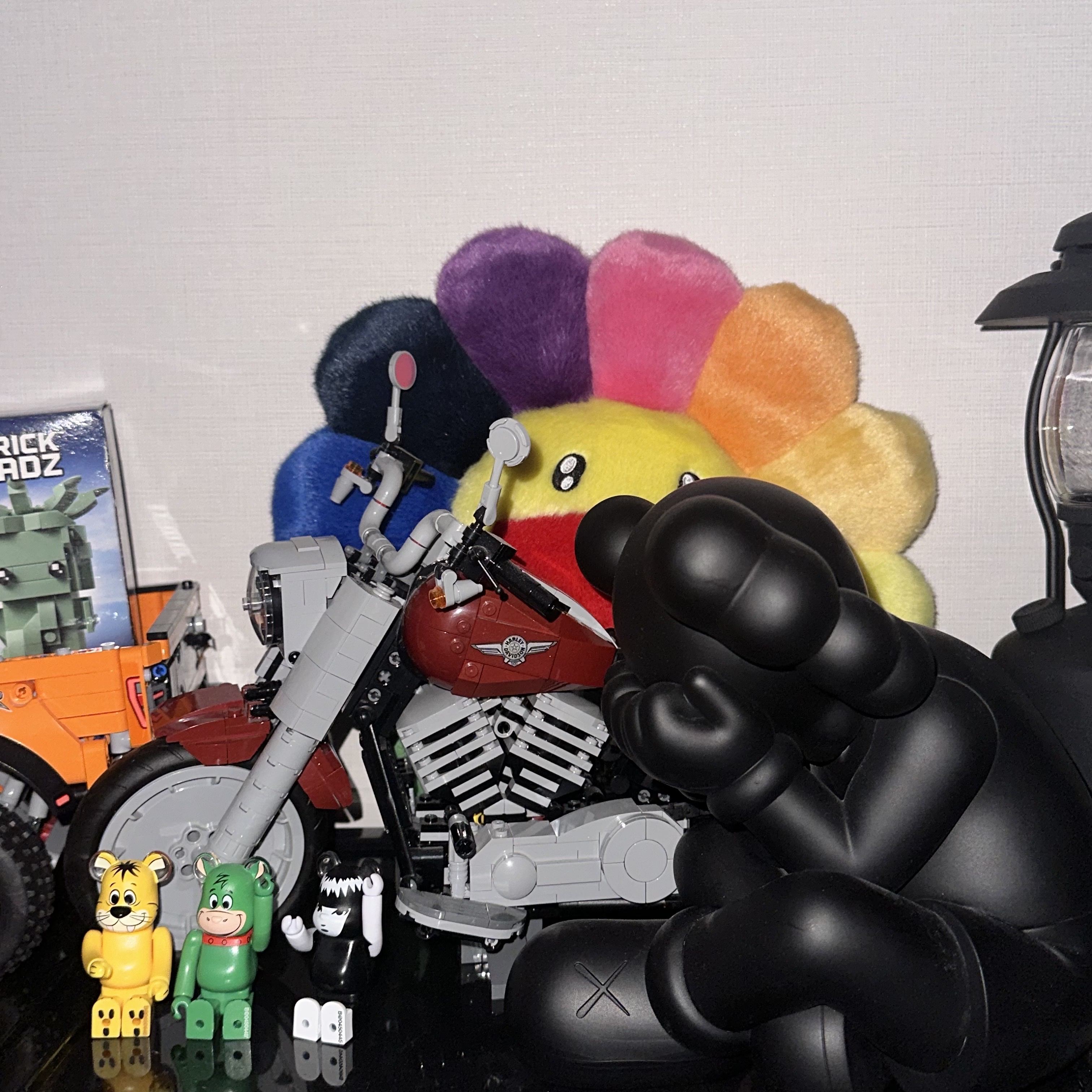 Kaikai Kiki Flower Cushion 30cm Rainbow, Lego Harley Davidson Fat Boy 착용 스타일