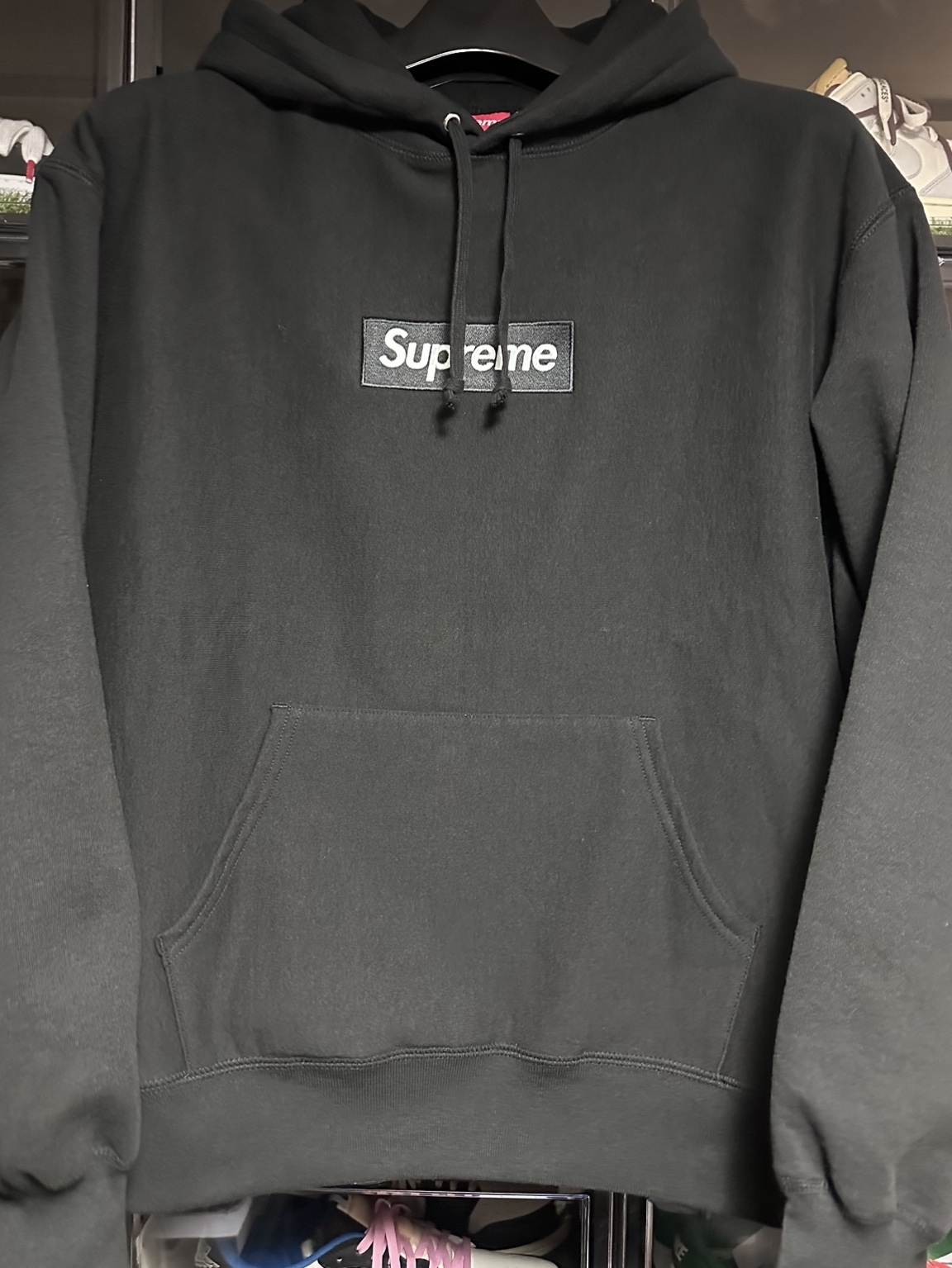 Supreme x Burberry Box Logo Hooded Sweatshirt Black - 22SS, Supreme Box Logo Hooded Sweatshirt Ash Grey - 23FW 착용 스타일 - 3
