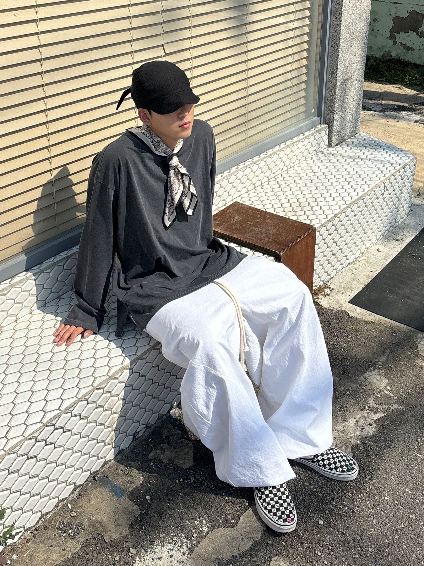 Vans Slip-On Checkerboard 착용 스타일 - 4