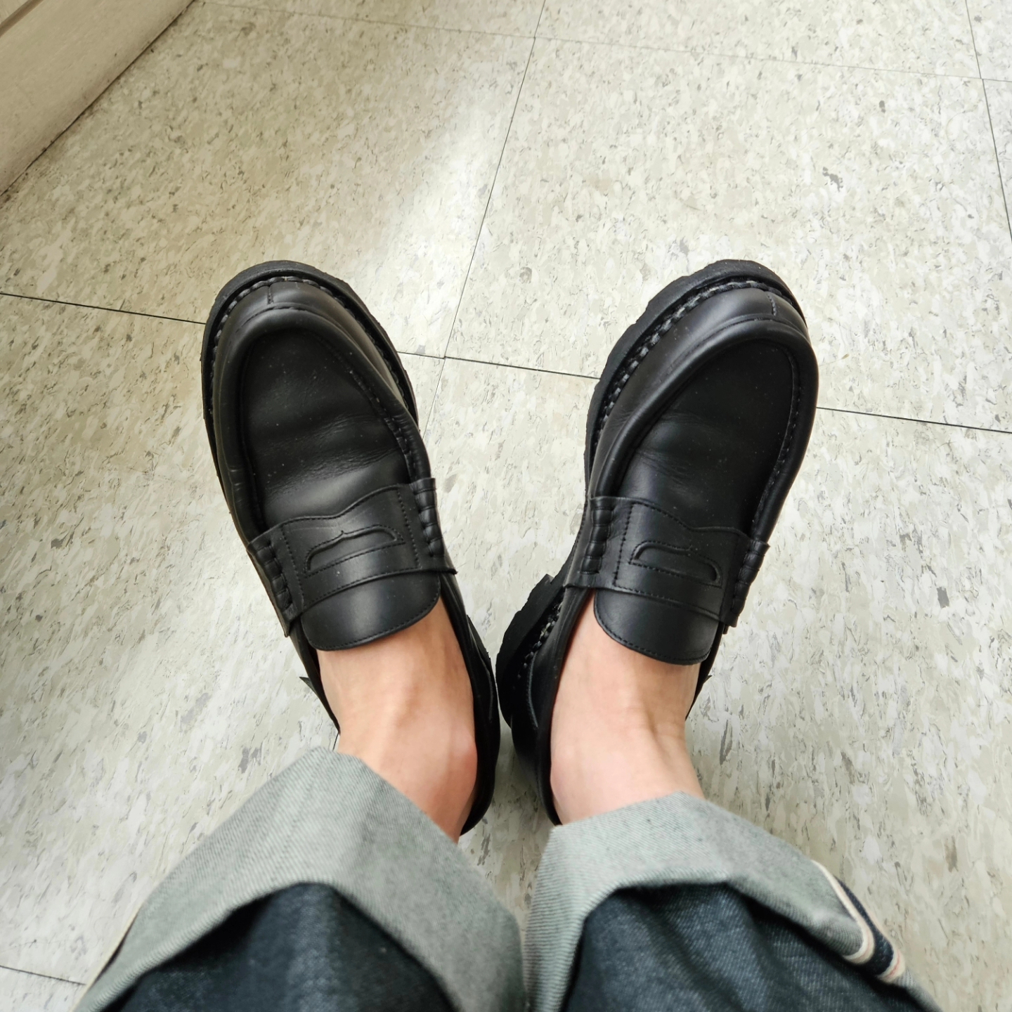 Paraboot Reims Black, Omega Seamaster Planet Ocean 600M Co Axial Master Chronometer Steel Black 착용 스타일 - 5