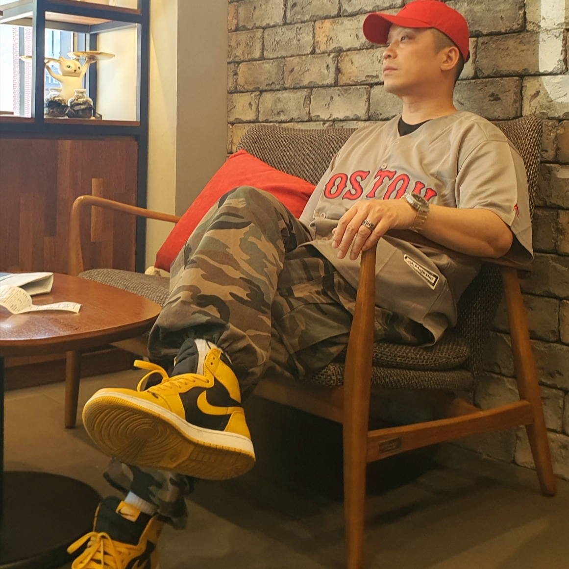 Jordan Jumpman Heritage 86 Washed Cap Gym Red, Jordan 1 Retro High OG Pollen 착용 스타일 - 1