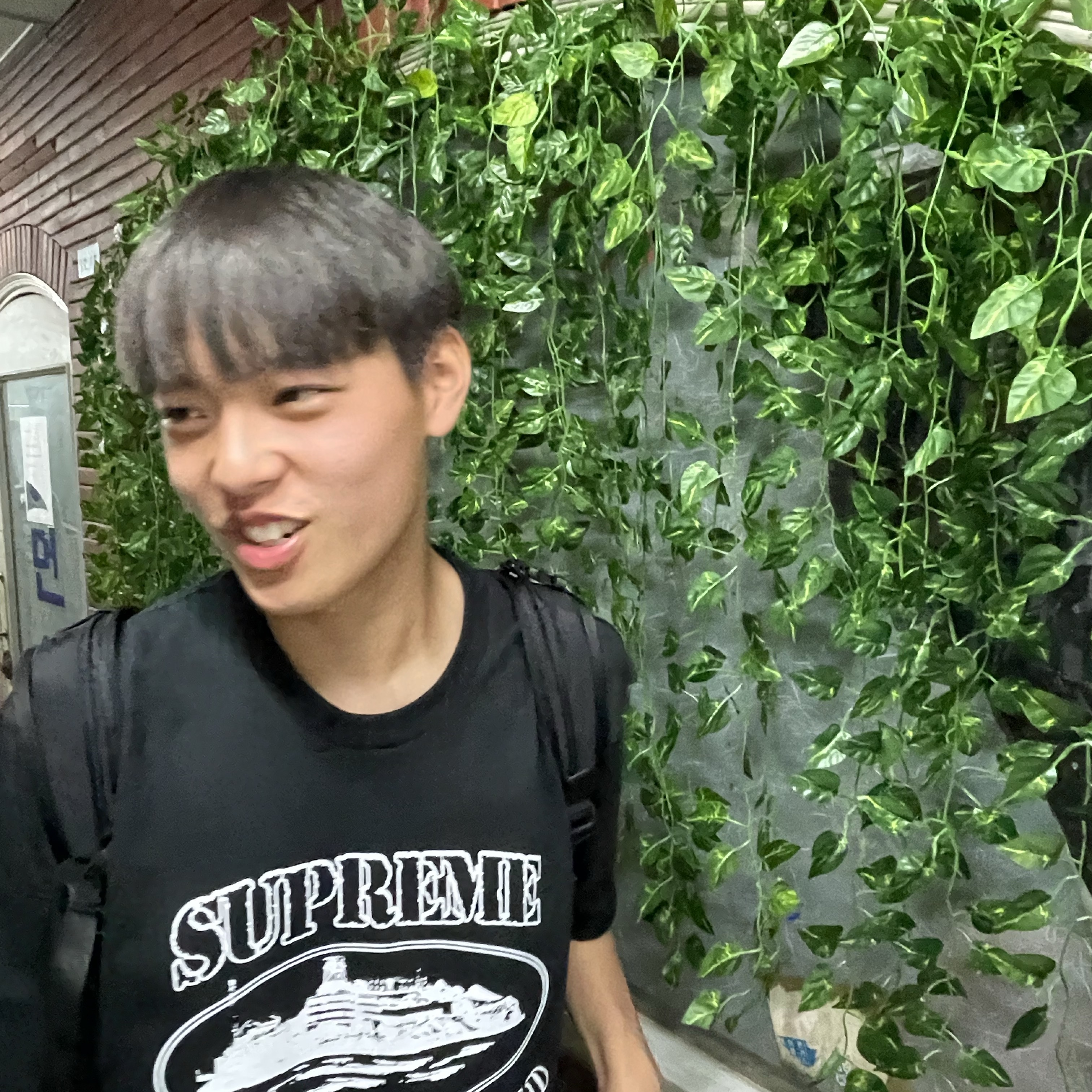 Supreme x Corteiz Rules The World T-Shirt Black - 23FW, Maison Mihara Yasuhiro Peterson OG Sole Canvas Low Sneakers Black 착용 스타일