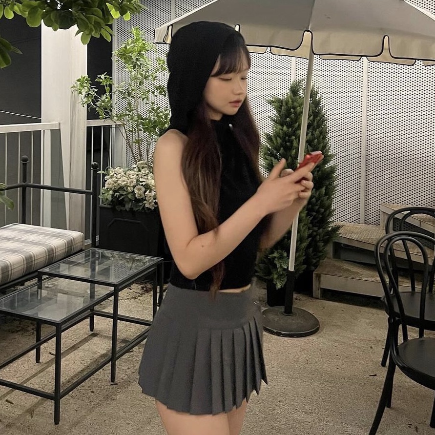 Porta Pleats Mini Skirt Shorts Beige, Porta Pleats Mini Skirt Shorts Chacoal 착용 스타일