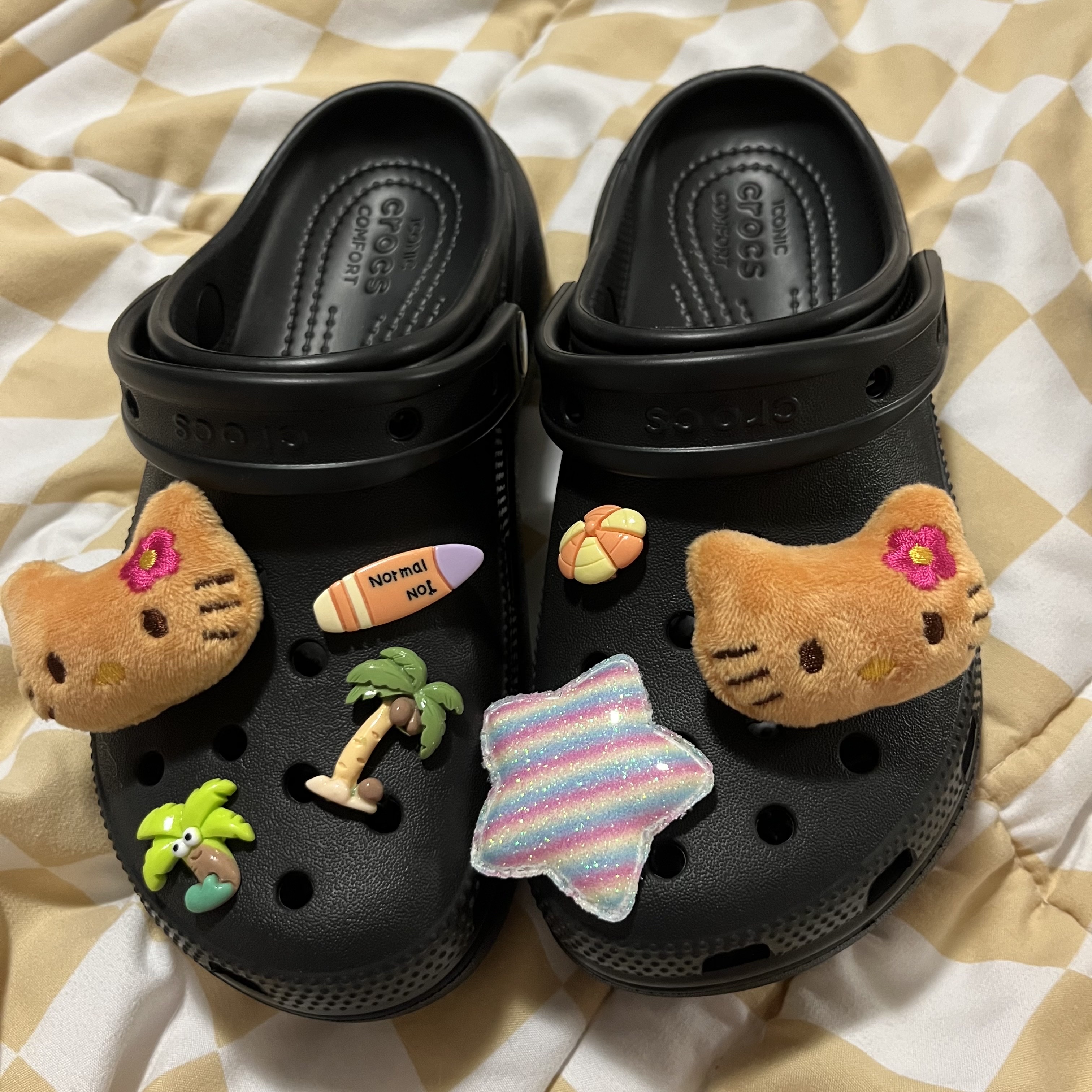 (W) Crocs Classic Platform Clog Black 착용 스타일 - 4