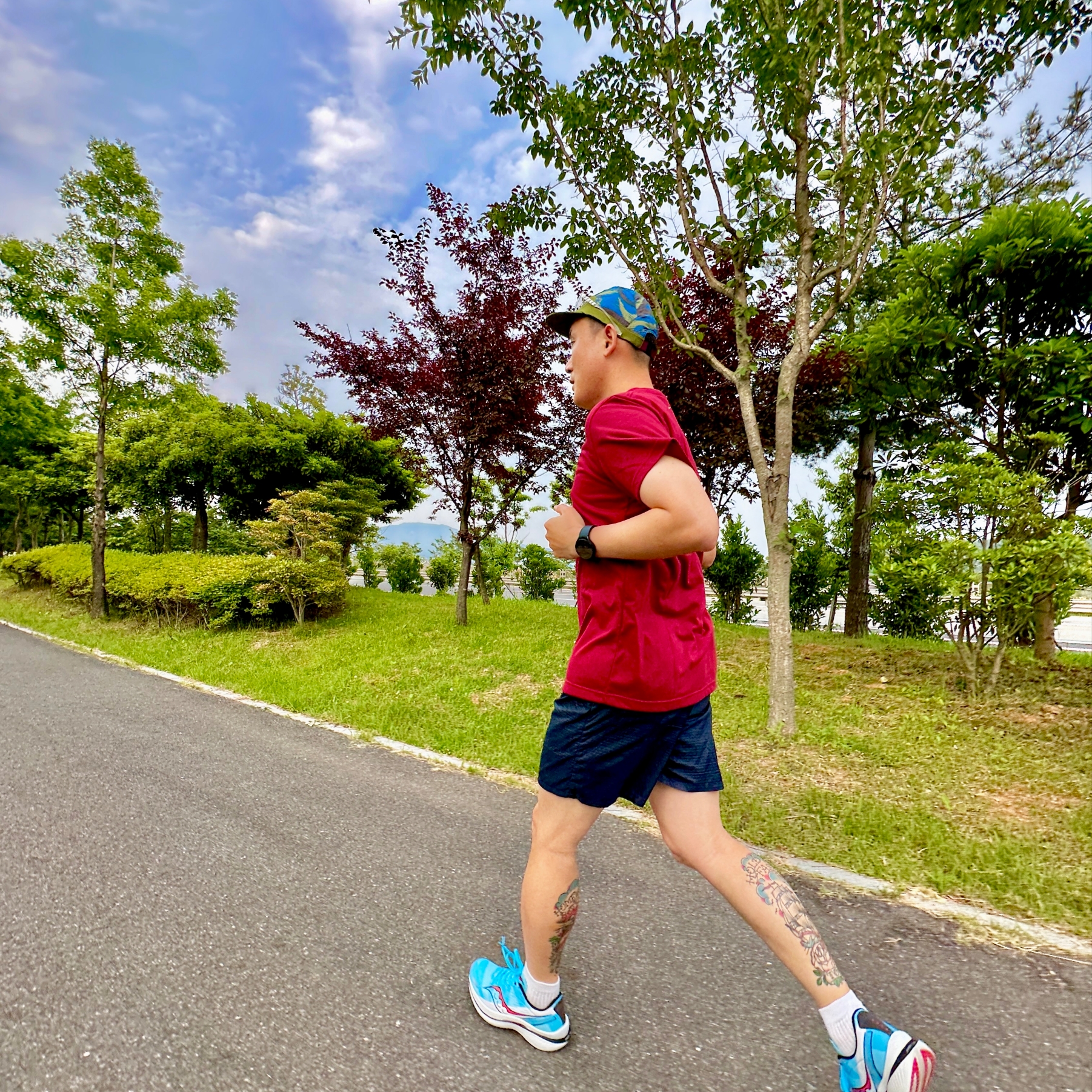 Saucony Endorphin Speed 3 Chicago Blue White 착용 스타일 - 3