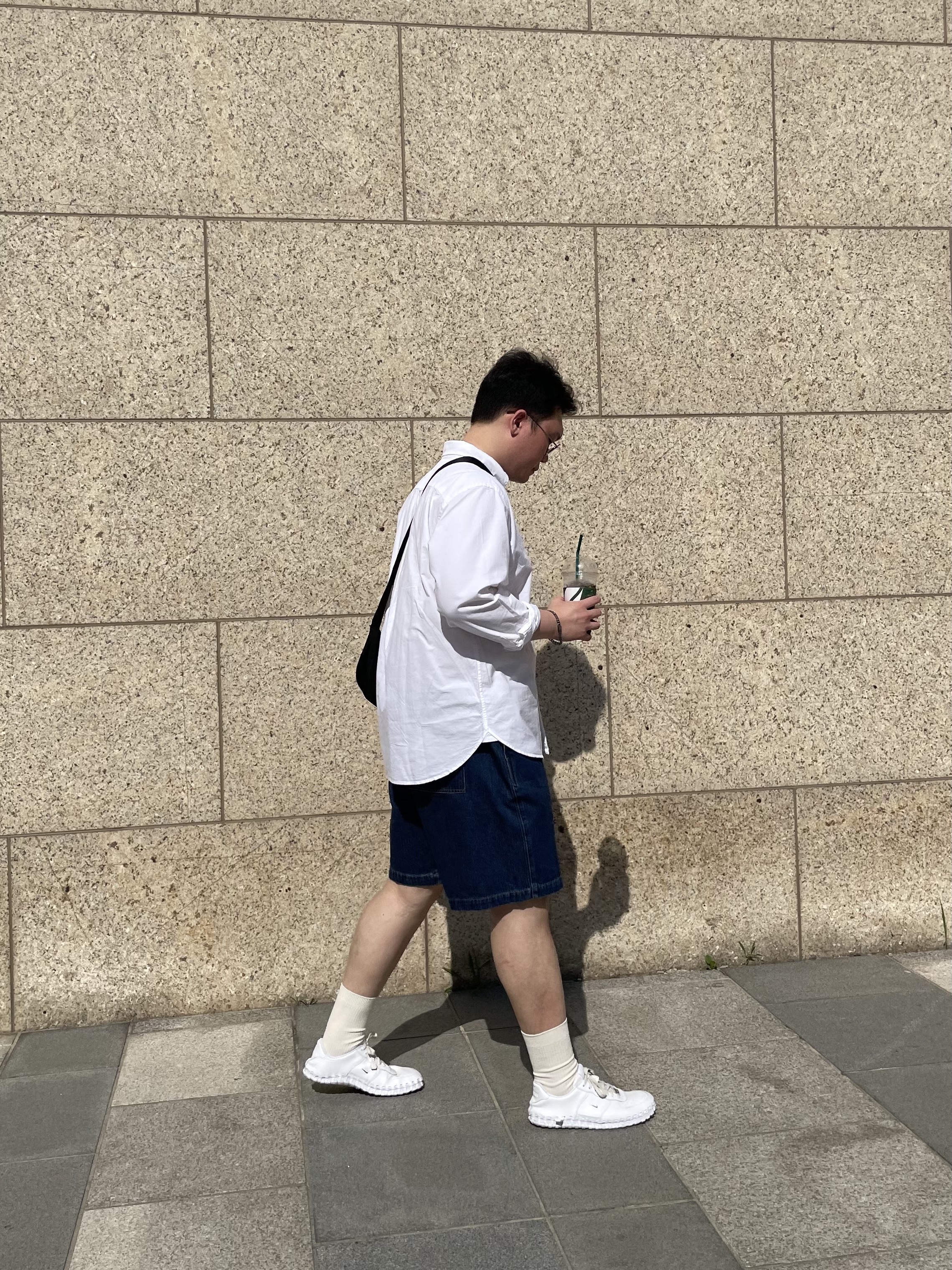 Nike x Jacquemus J Force 1 Low LX SP White 착용 스타일 - 3