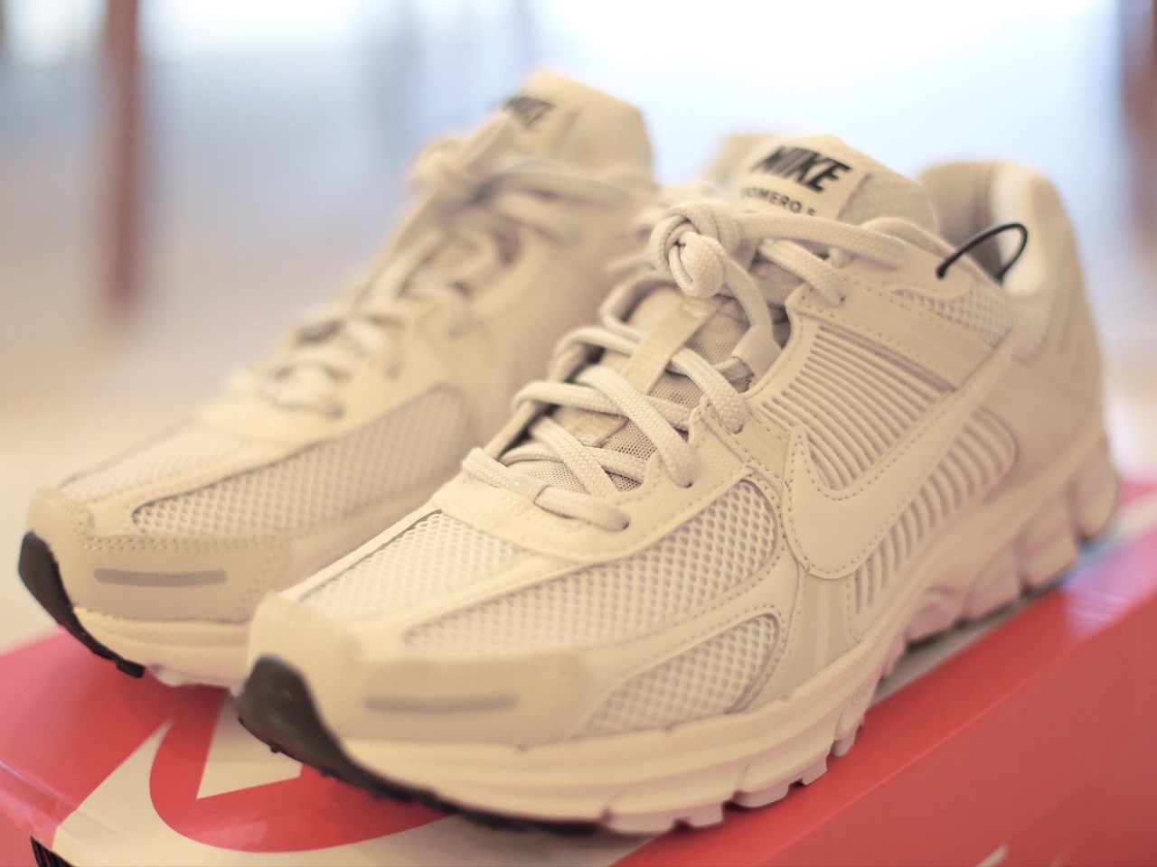 Nike Zoom Vomero 5 SP Vast Grey 2023 착용 스타일 - 2