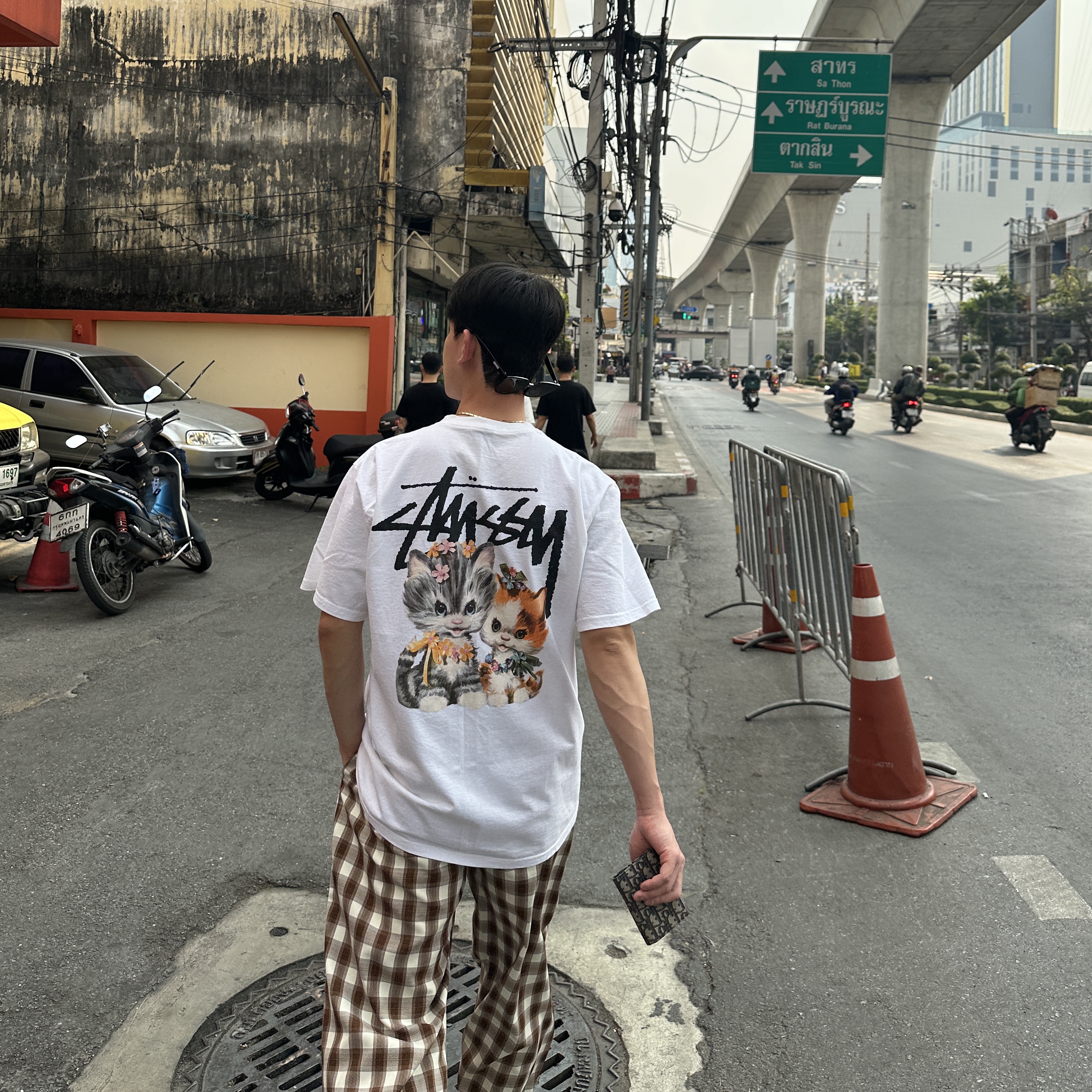 Stussy Kittens T-Shirt White 착용 스타일
