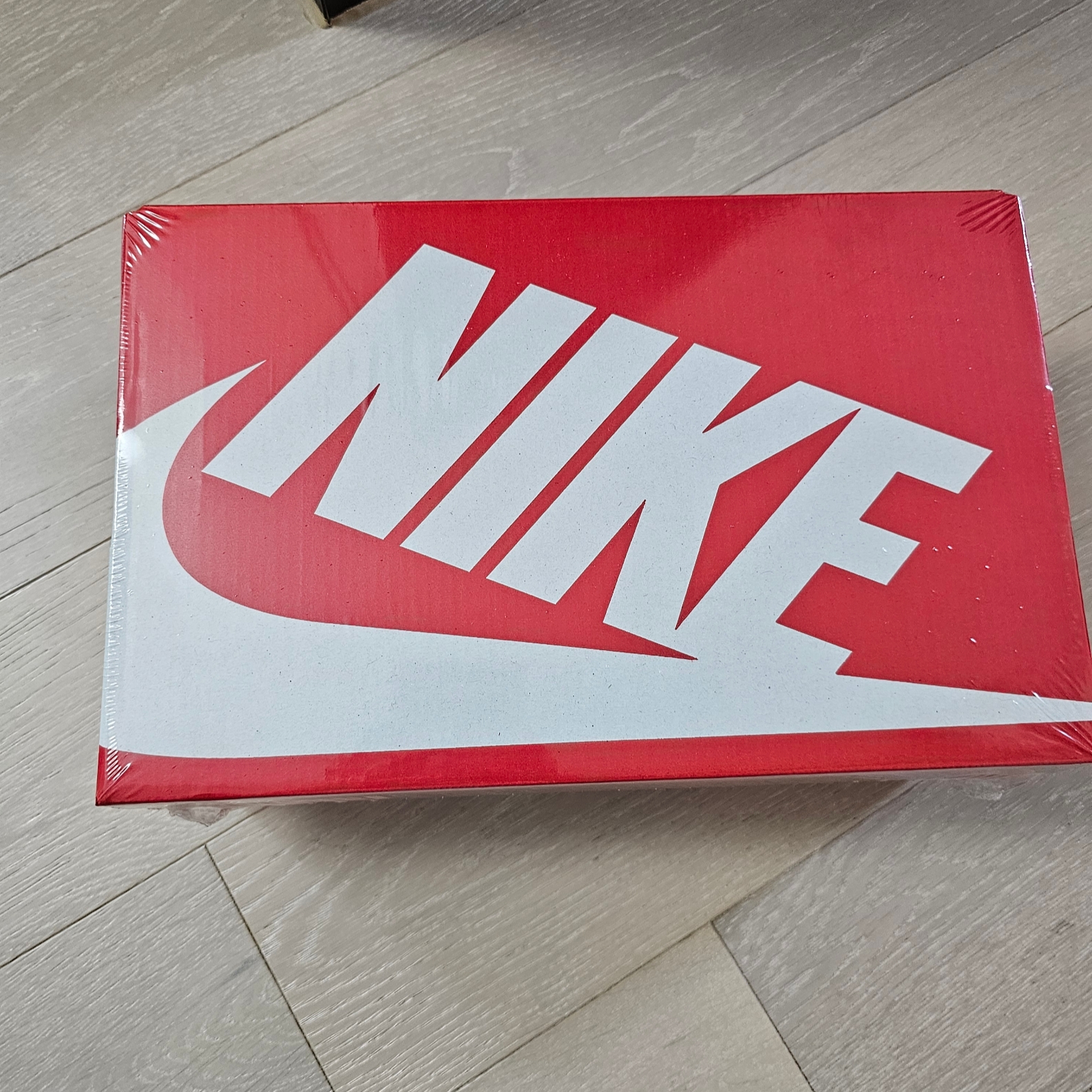 (W) Nike Cortez Leather White Black 착용 스타일 - 4