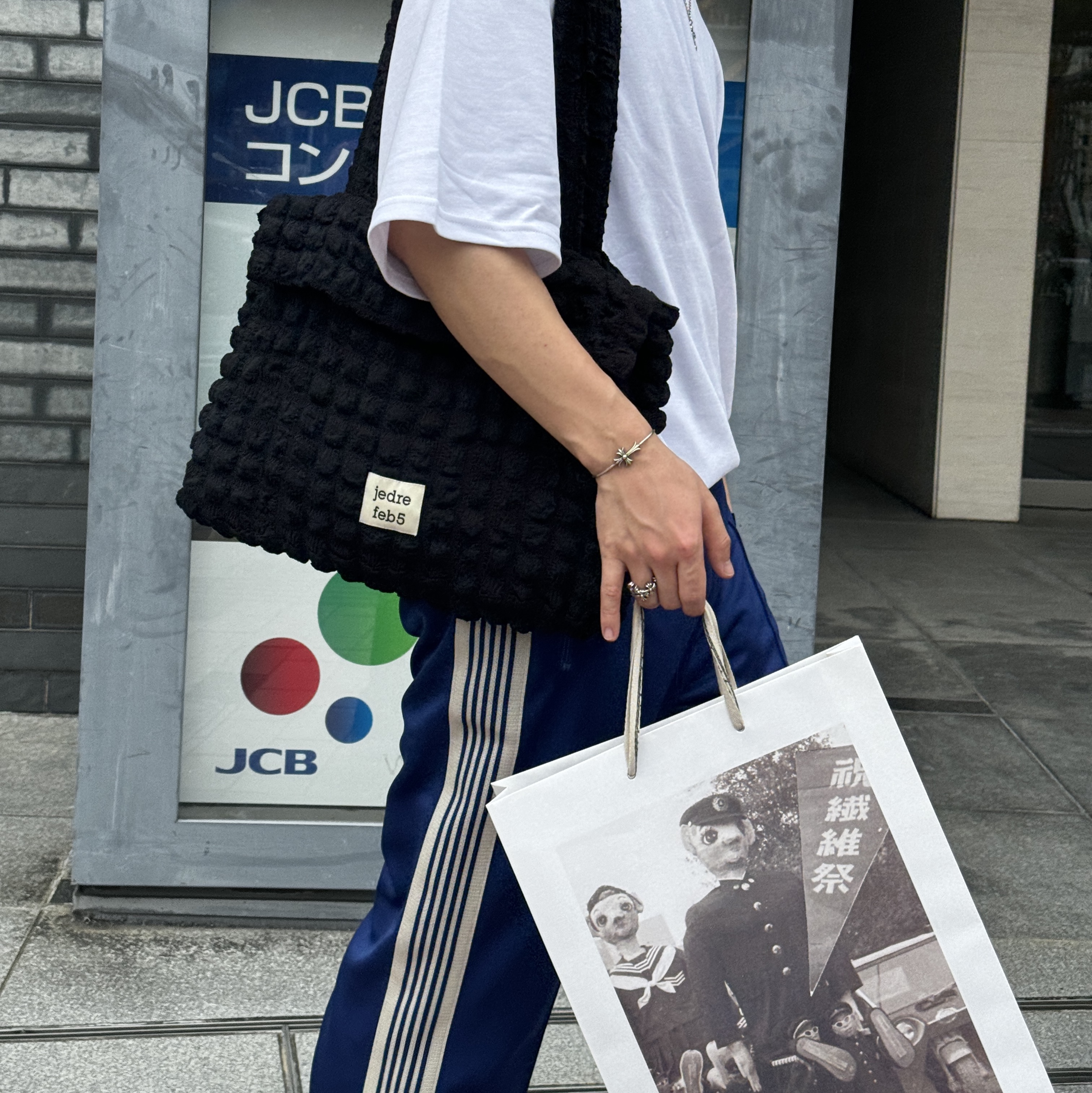 Needles Track Pants Poly Smooth Royal, Kapital 12 oz. Magpie Denim 3rd Jacket Light Indigo 착용 스타일