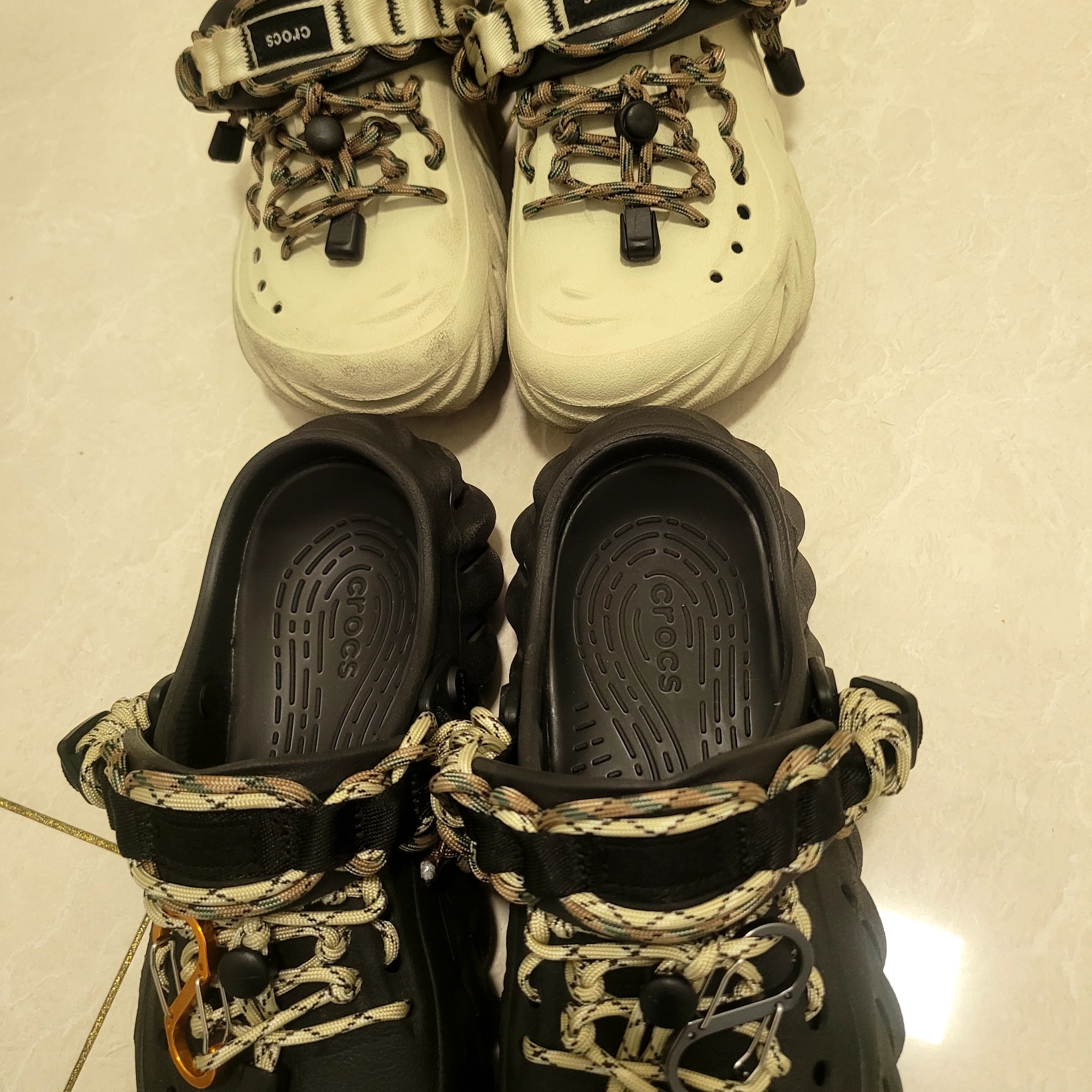 Crocs Echo Clog Black, Crocs Echo Clog Bone Black 착용 스타일