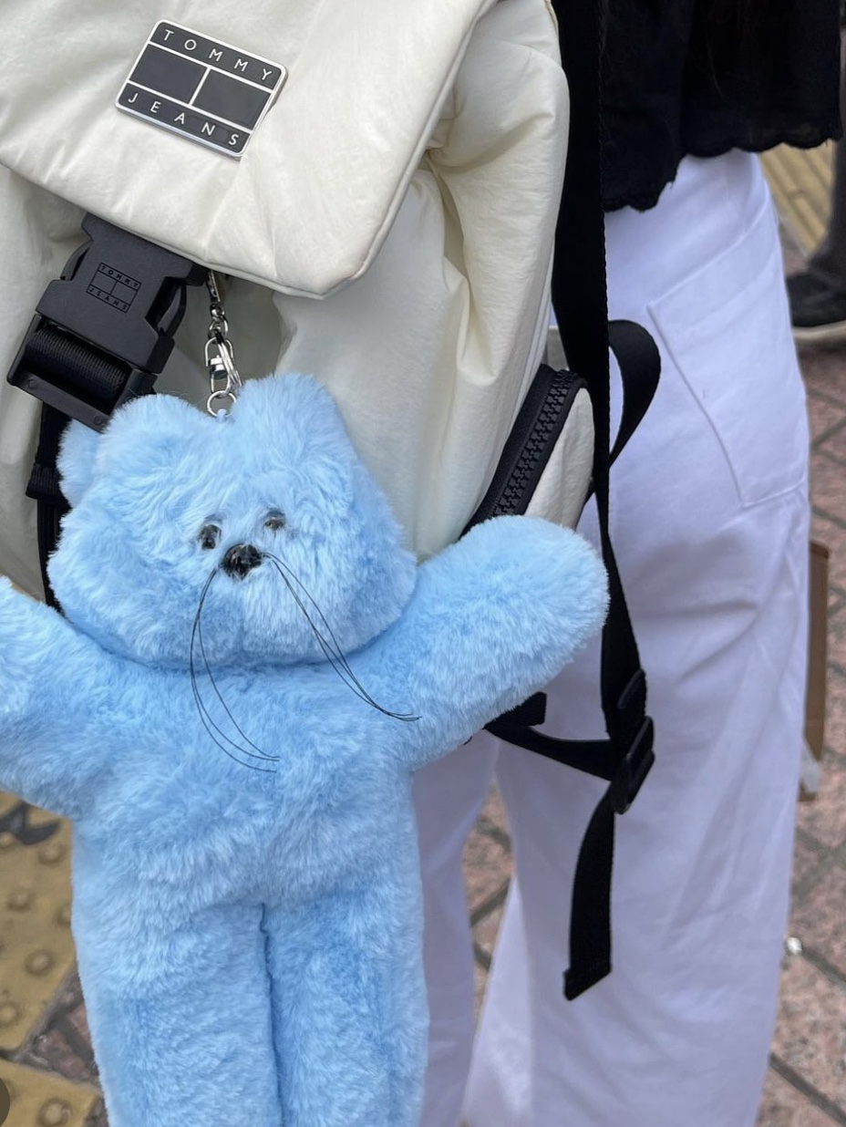 Lelbobrown Oversize Keyring Sky, Lelbobrown Oversize Keyring Mao 착용 스타일
