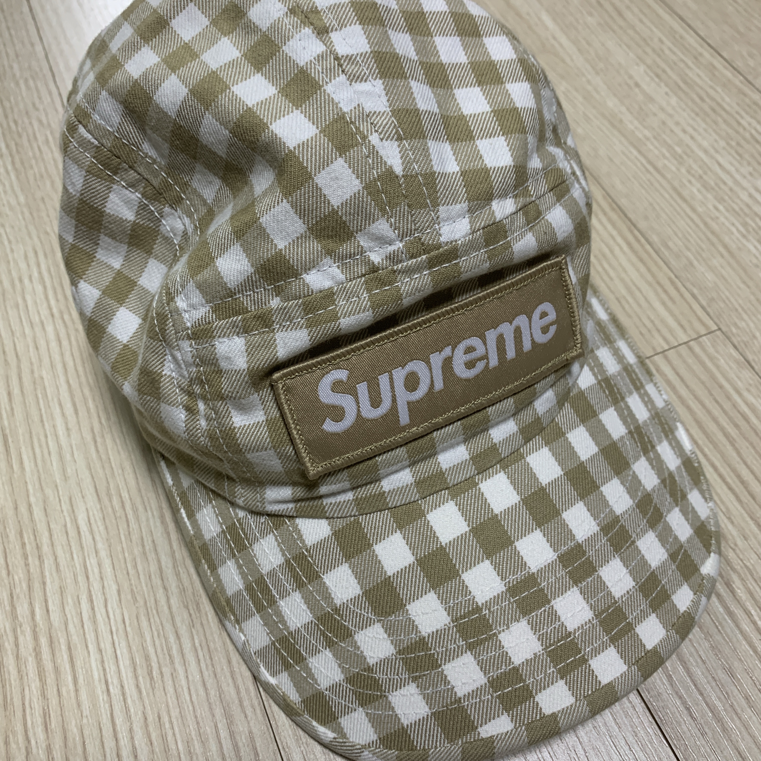 Supreme Gingham Camp Cap Tan - 23SS 착용 스타일