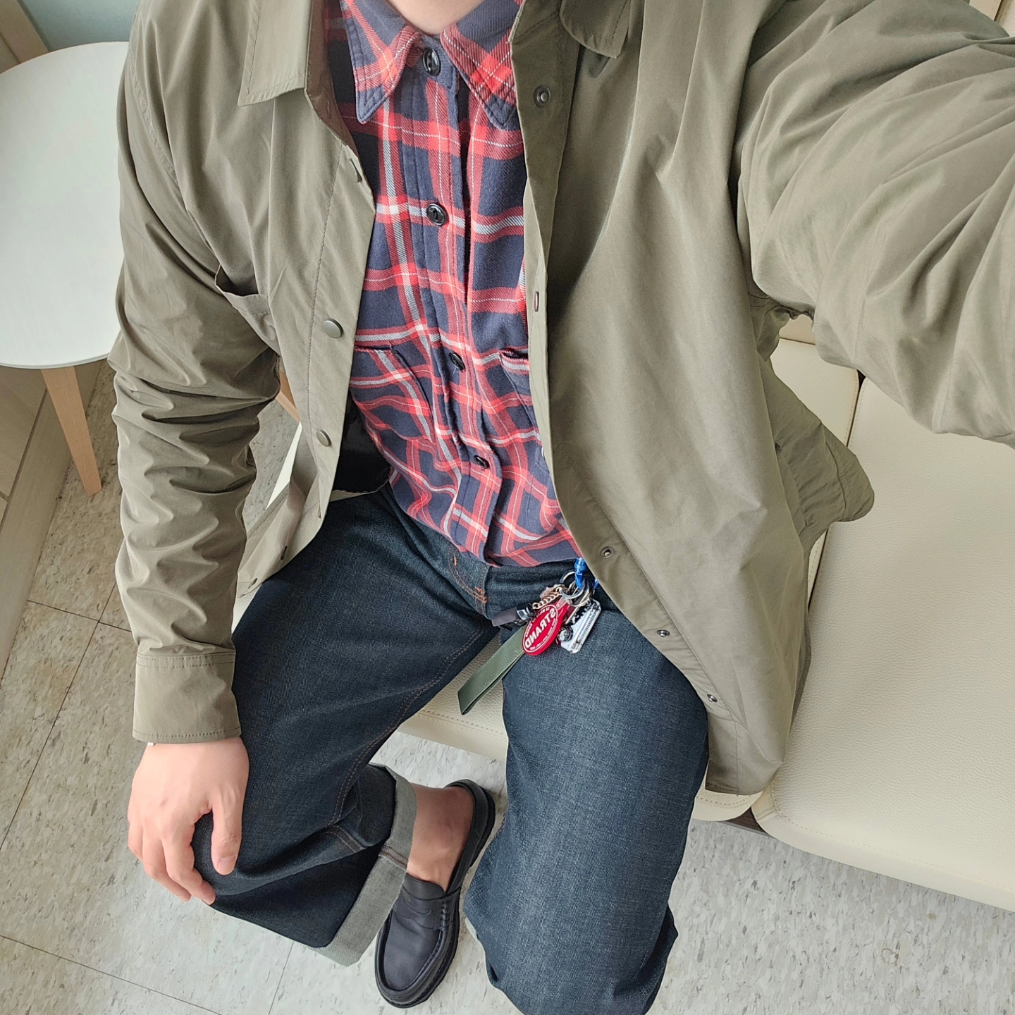 Paraboot Reims Black, Omega Seamaster Planet Ocean 600M Co Axial Master Chronometer Steel Black 착용 스타일 - 3