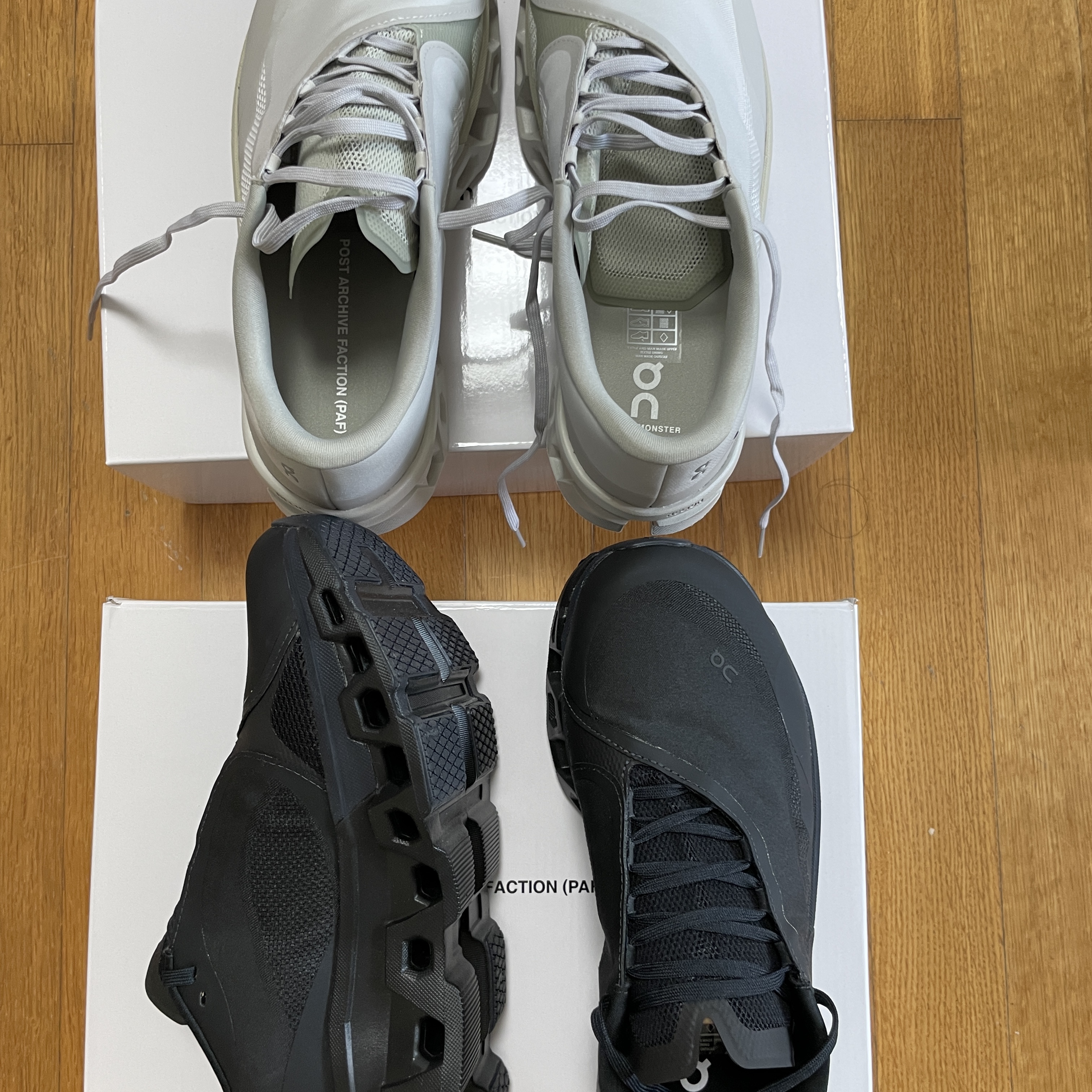 On Running x Post Archive Faction (Paf) Cloudmonster 2 Moondust Chalk 착용 스타일 - 5