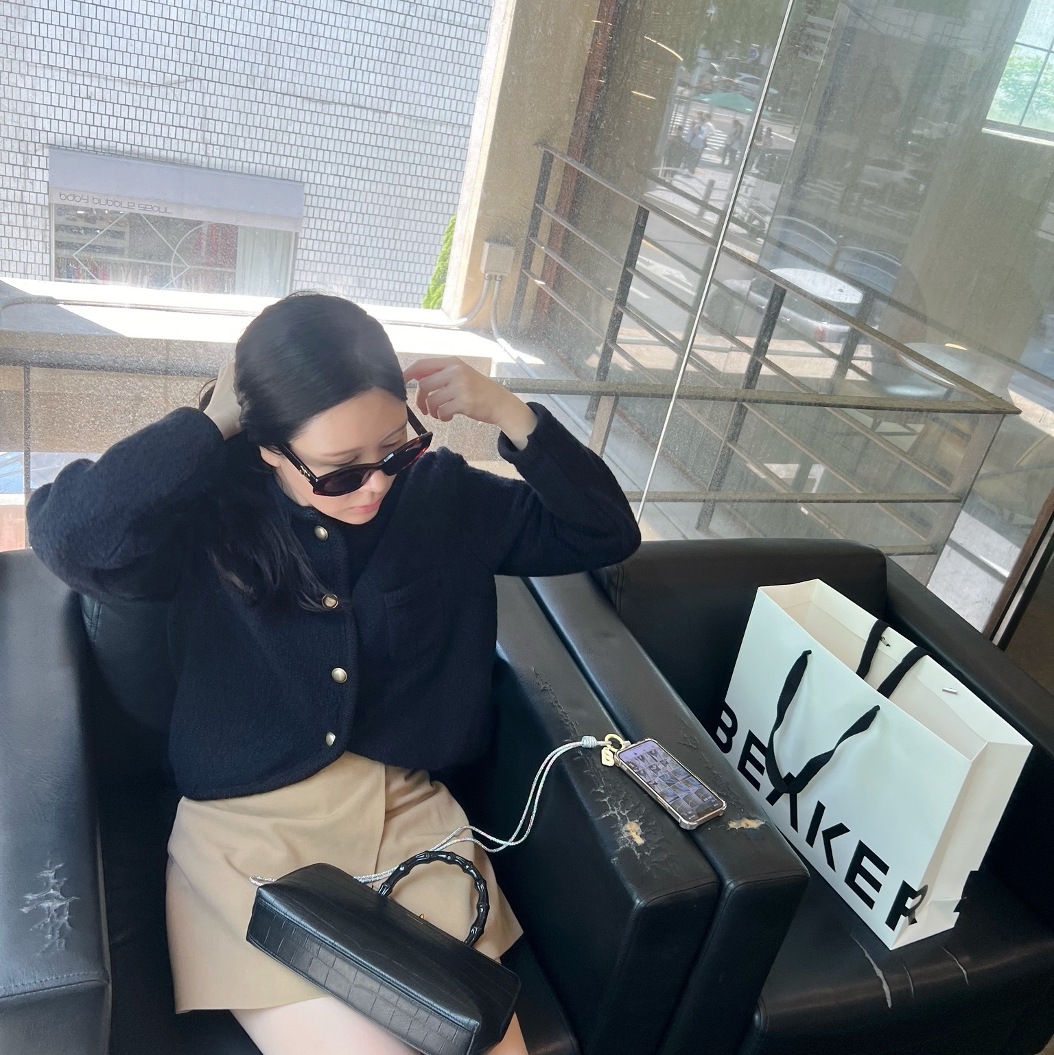 (W) Celine Triomphe 08 Sunglasses in Acetate Black, Jil Sander Goji Bamboo Small Black 착용 스타일 - 2