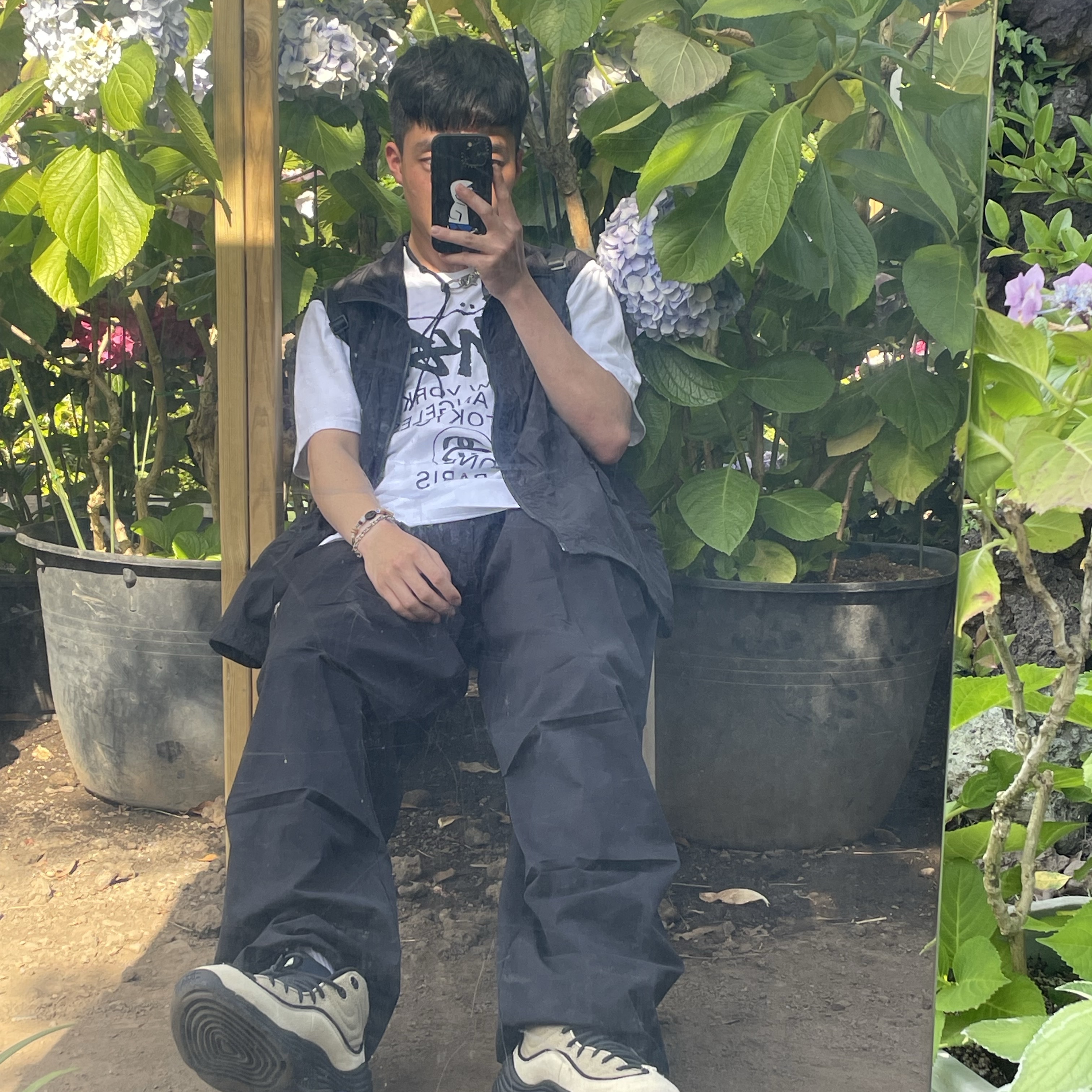Nike x Stussy Air Penny II Rattan and Limestone, Stussy World Tour T-Shirt White 2024,2025 착용 스타일