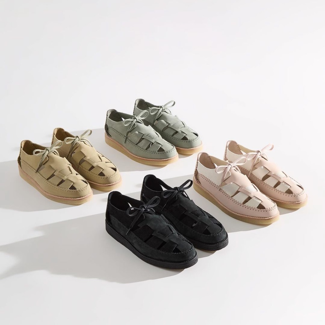 Adidas x Clarks x Ronnie Fieg 8th Street Samba Chalk White Collegiate Green, Adidas x Kith Indoor Super Gum 착용 스타일 - 10