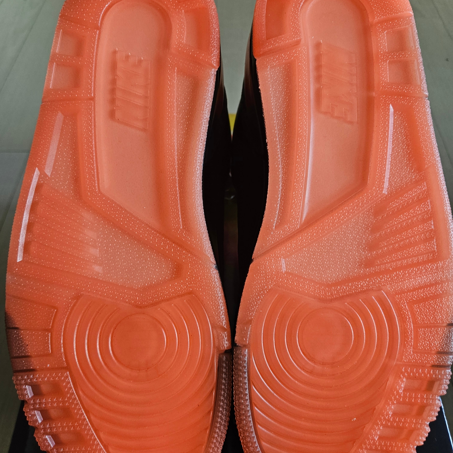 Jordan 3 x J Balvin Retro SP Rio 착용 스타일 - 5