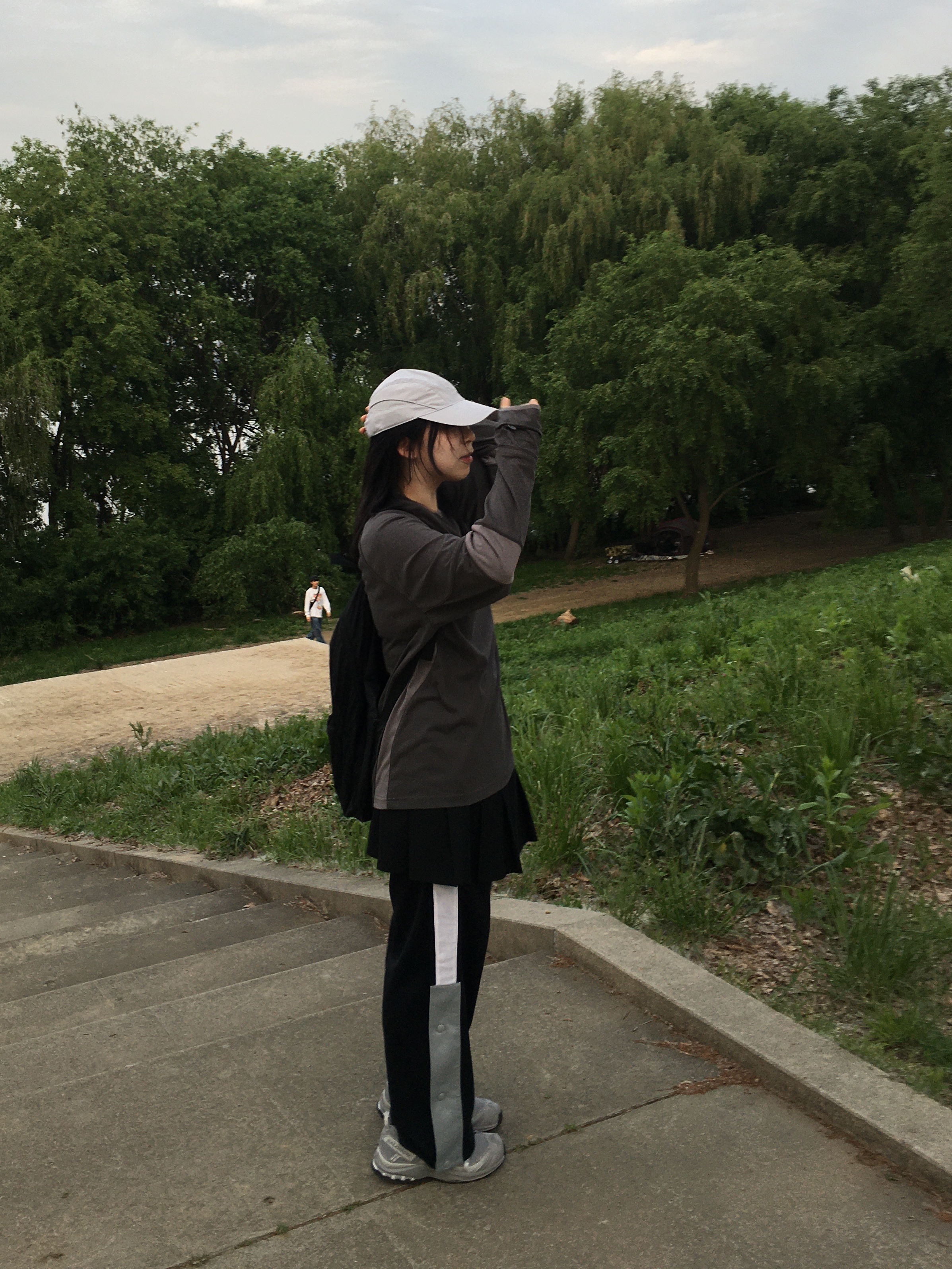 Sansan Gear Piping Block Long Sleeves Charcoal - 24SS, Sansan Gear Nylon Wing Cap Grey - 22FW 착용 스타일 - 1