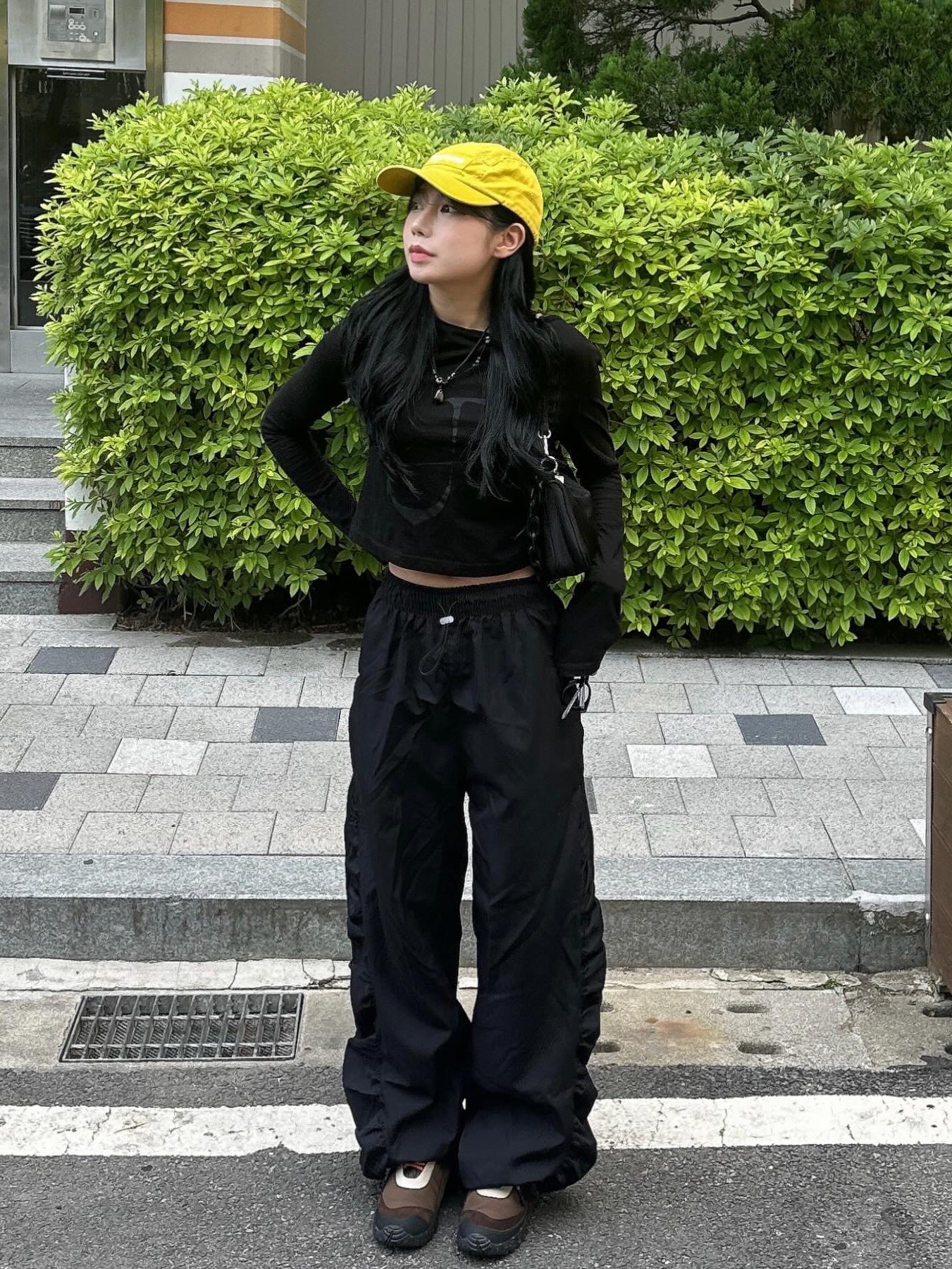 Supreme Washed Chino Twill Camp Cap Sulfur - 21FW 착용 스타일 - 1